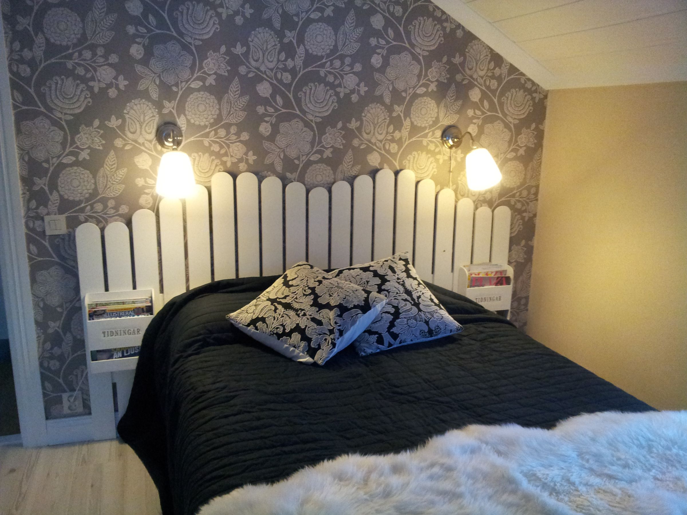 garden fence inspired bed end