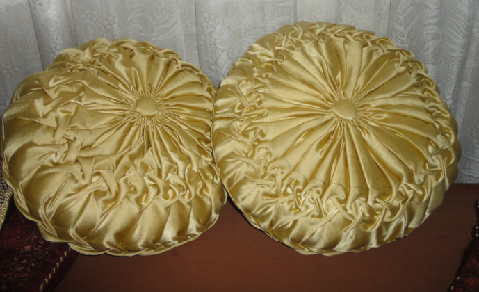 HOW TO MAKE SIMPLE AND CHEAP CUSHION COVERS