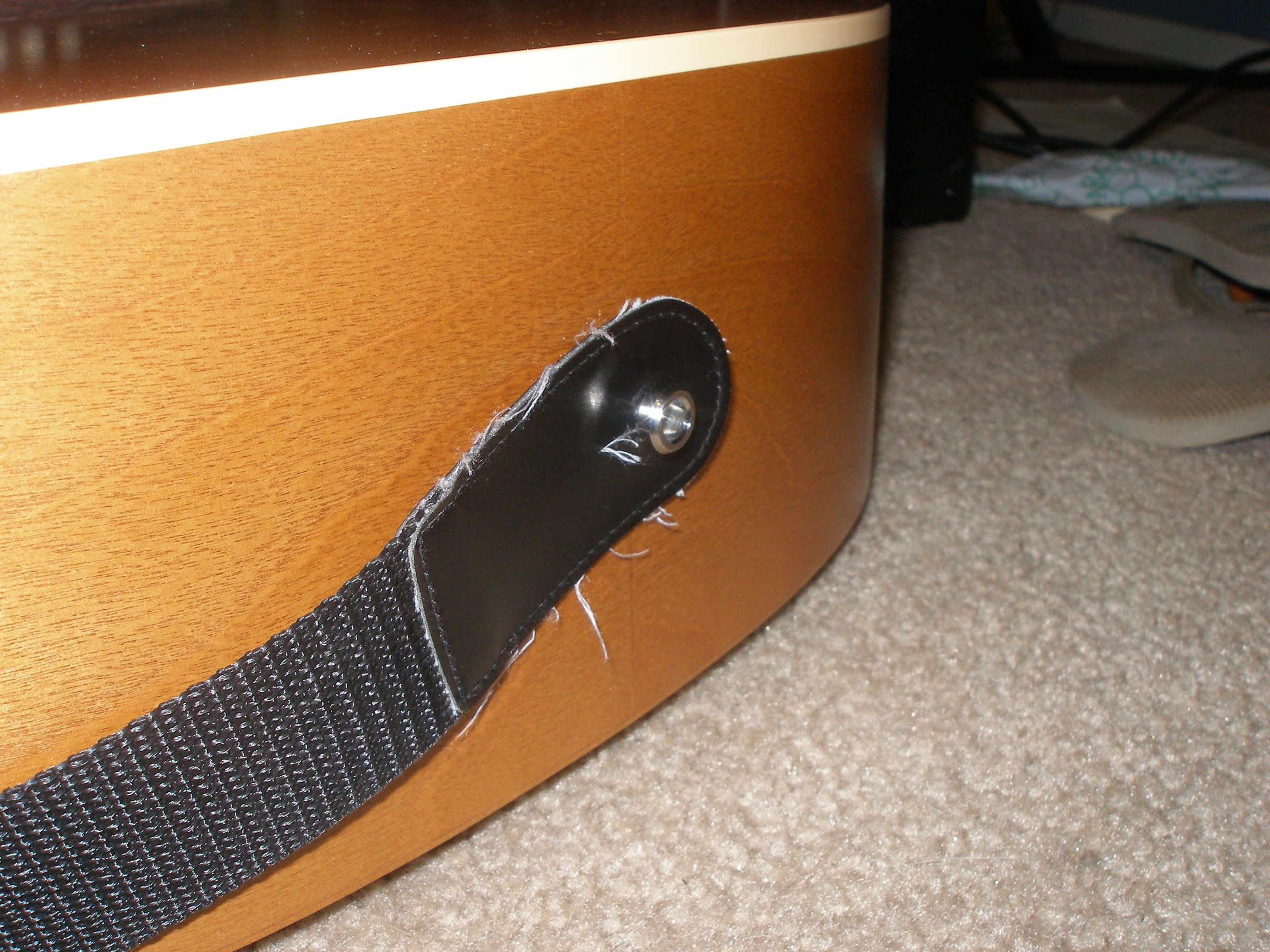 How to Attach a Fast, Cheap Guitar Strap 3 Steps Instructables
