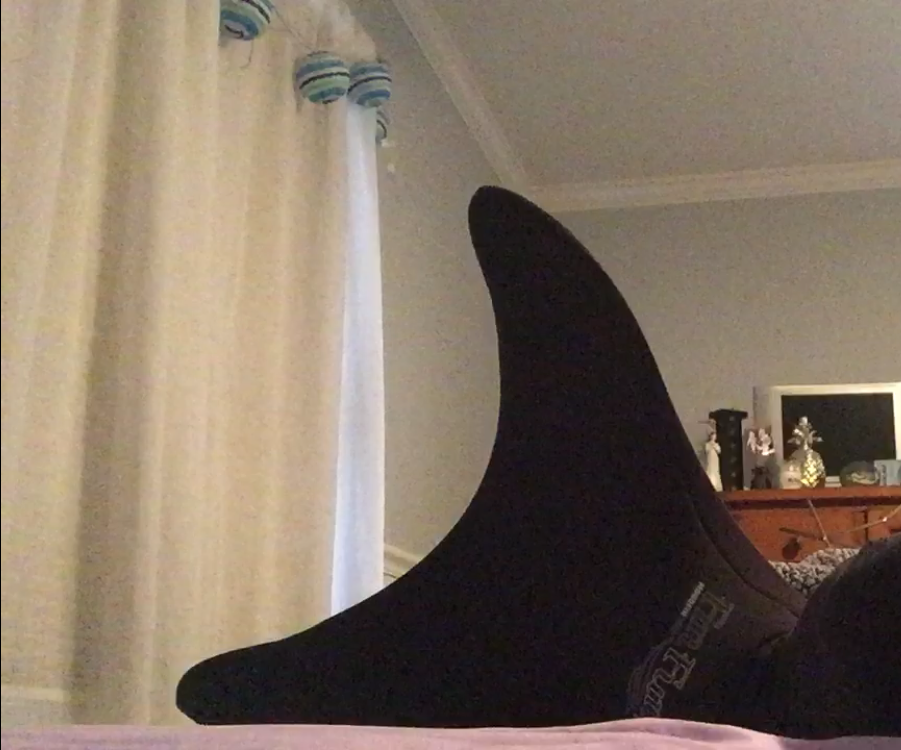 DIY Temporary Easy No-Sew MERMAID TAIL! From Leggings! :O