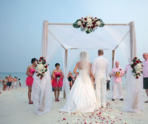 How to Plan for Western Wedding in Beach Resort