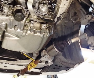 Disconnect Right Axle