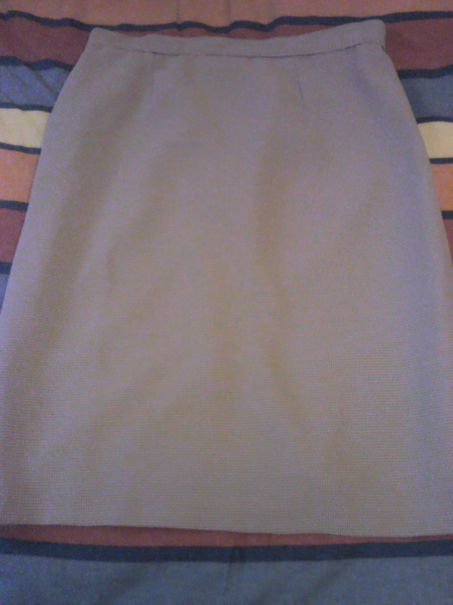 A-LINE SKIRT & YOKE WAISTBAND