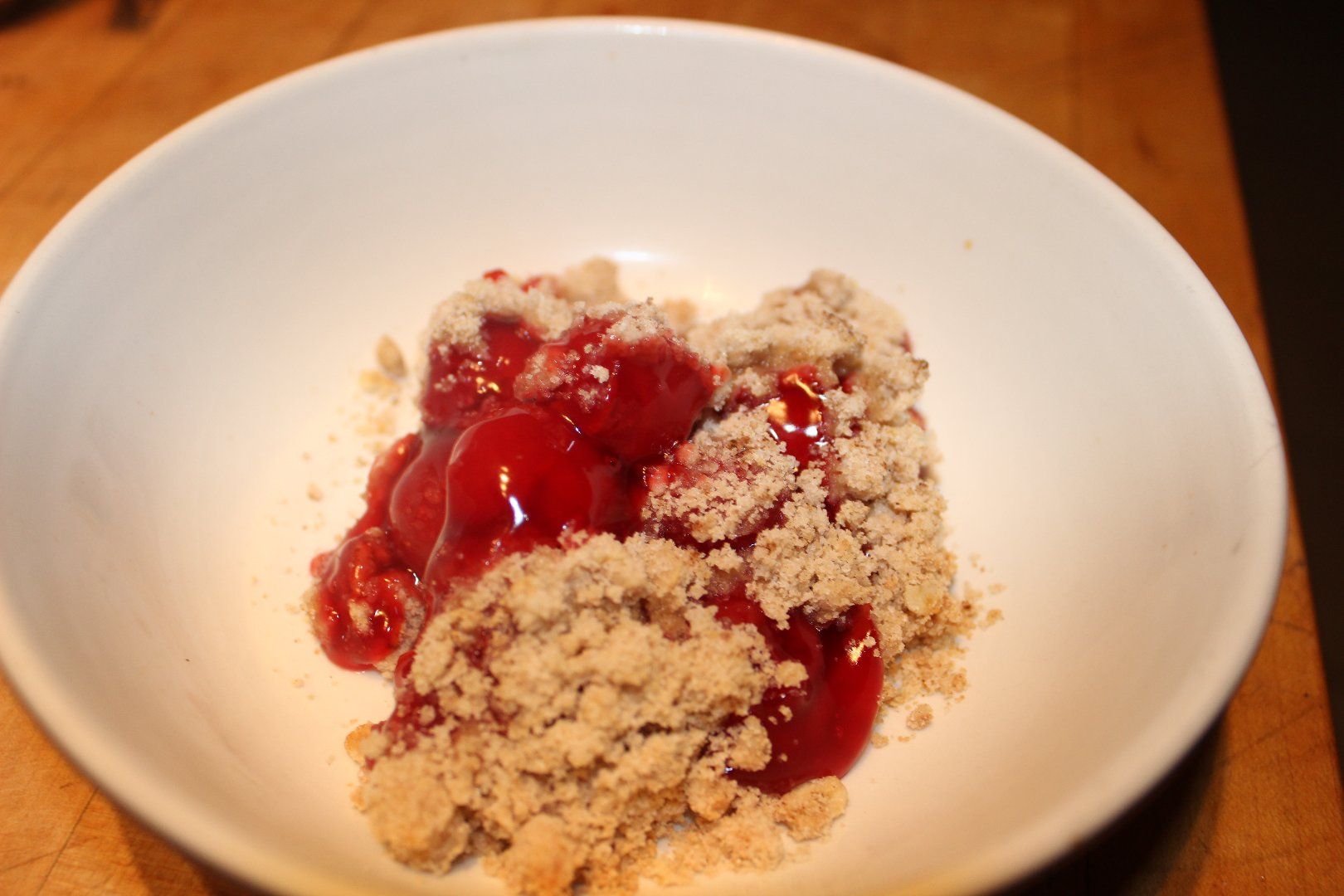 Delicious Cherry Cobbler