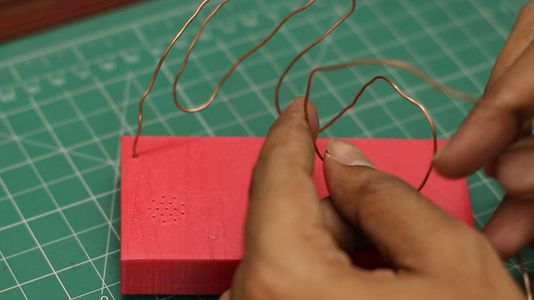 Pocket Sized Wire Loop Game : 7 Steps (with Pictures) - Instructables