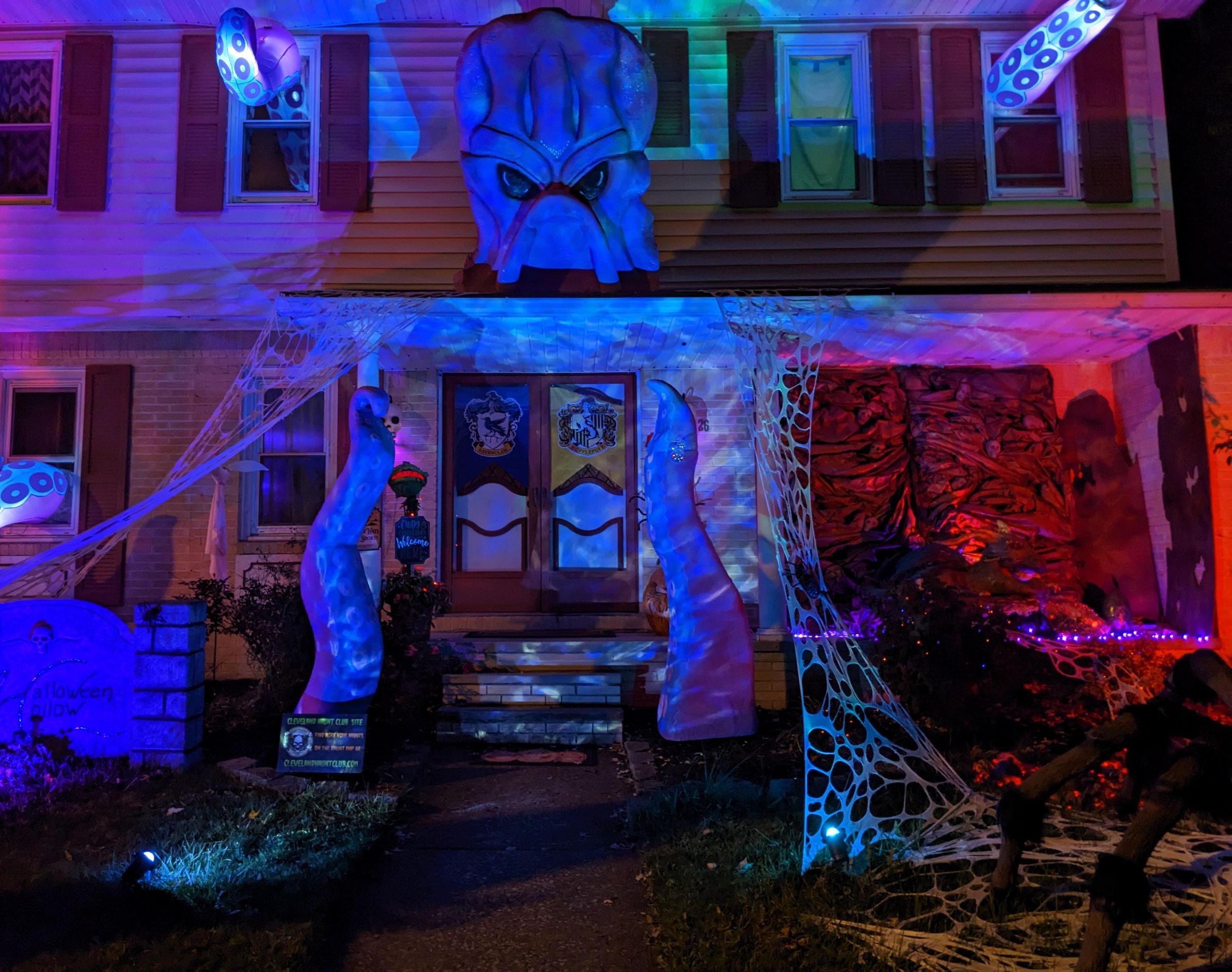 Life-size Kraken Decoration