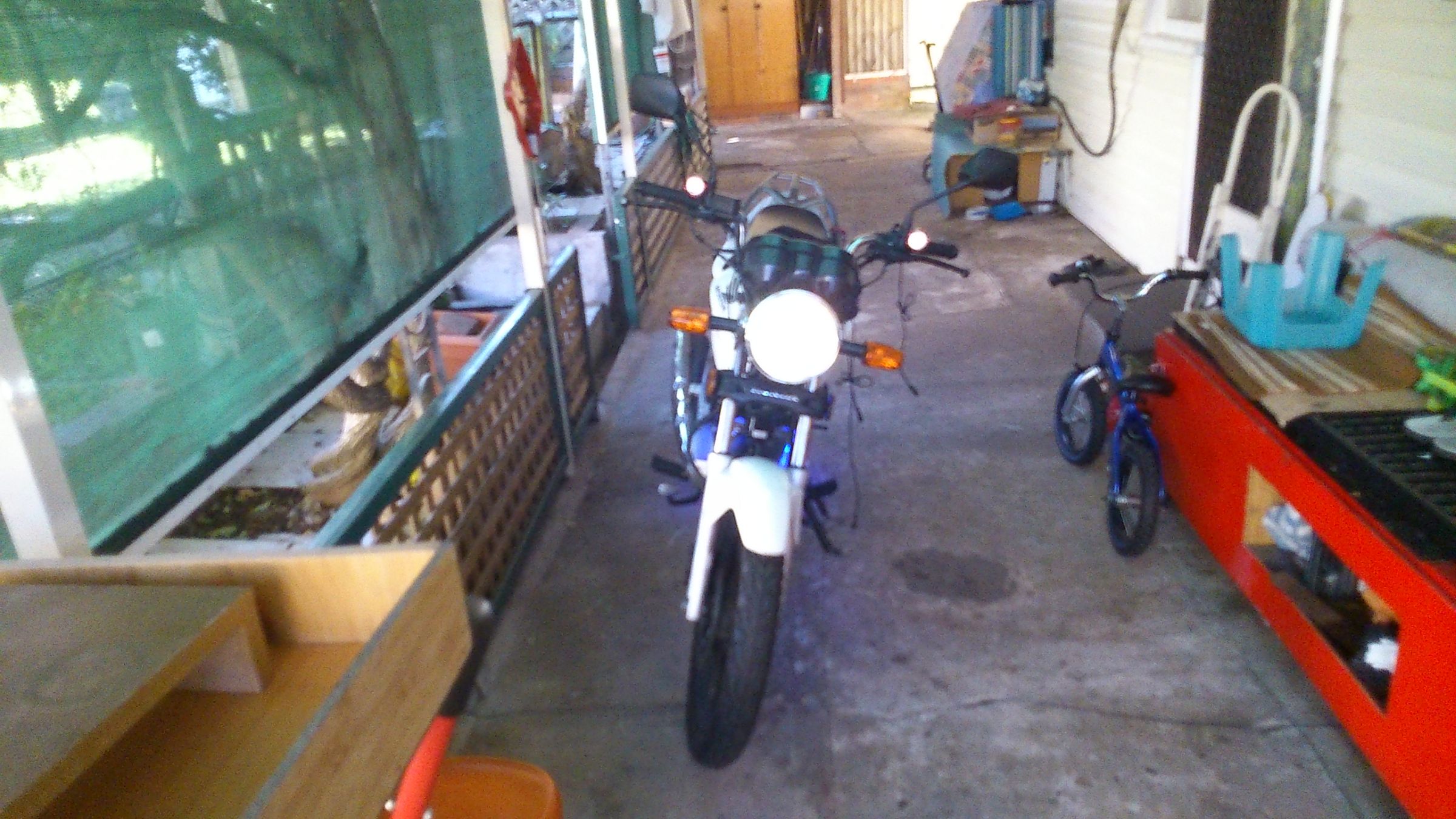 Headlight Replacment for Cb125e