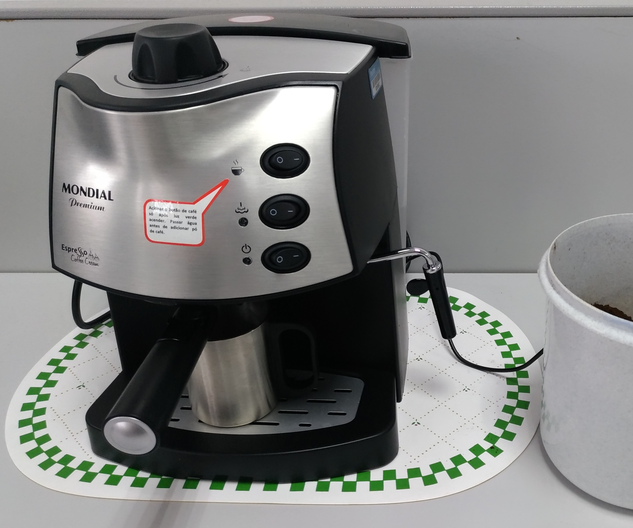 How to Connect a Coffee Machine With an Android App Using DragonBoard 410c and CSR1011