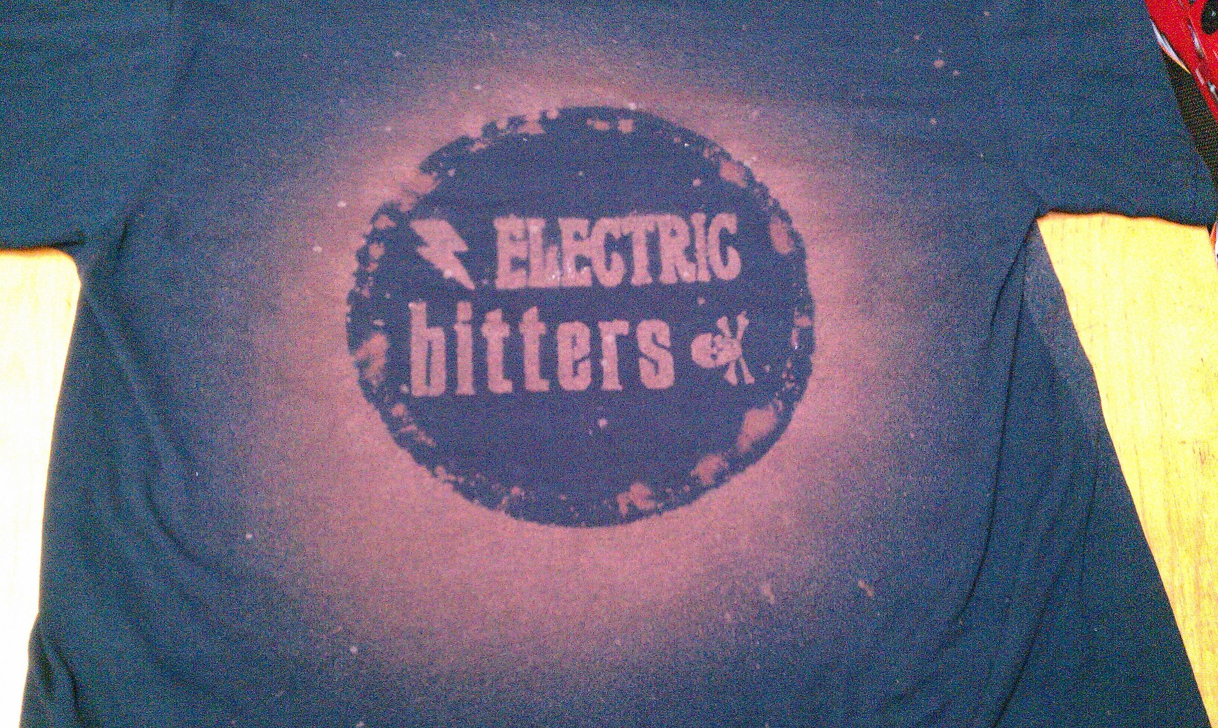 Bleach Printing a T-shirt