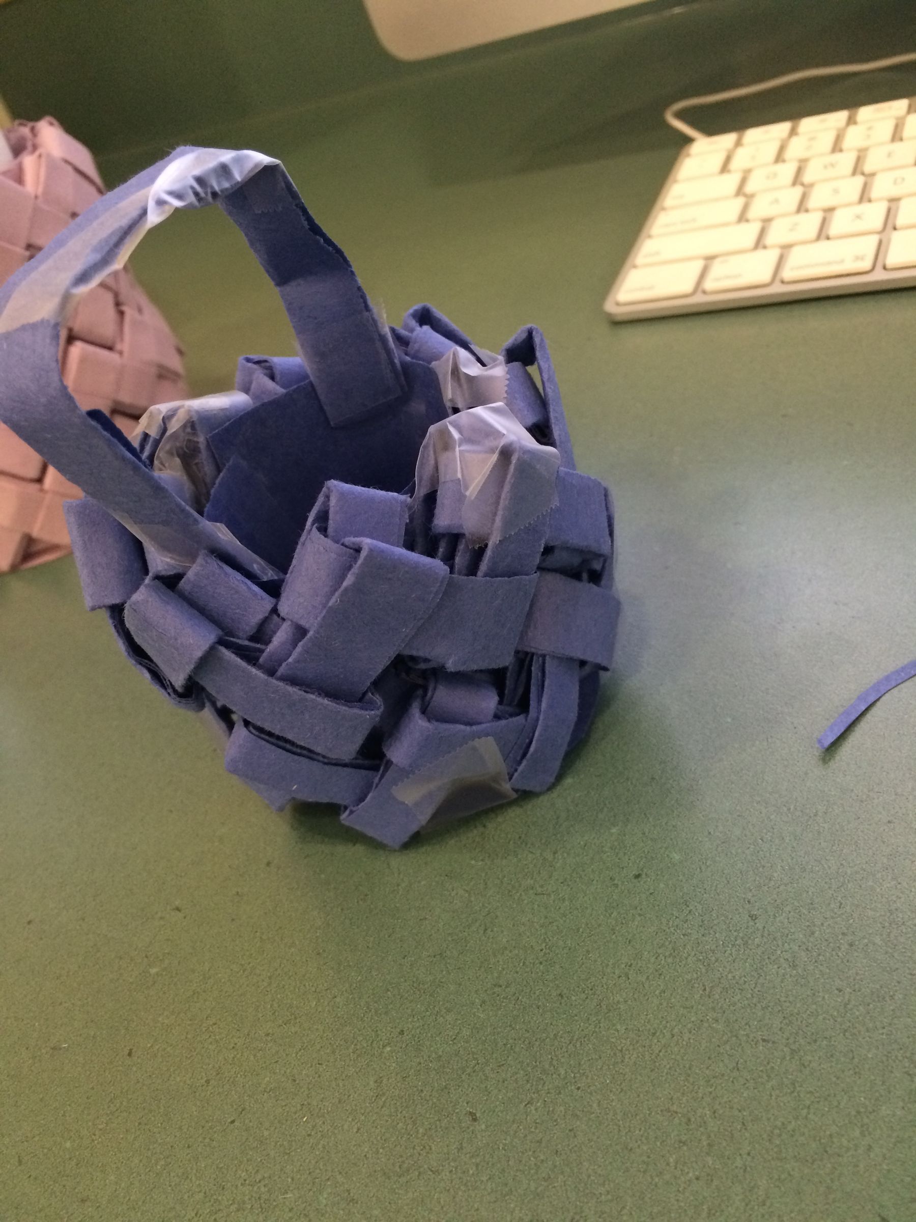 How to Weave Paper Baskets 11 Steps Instructables