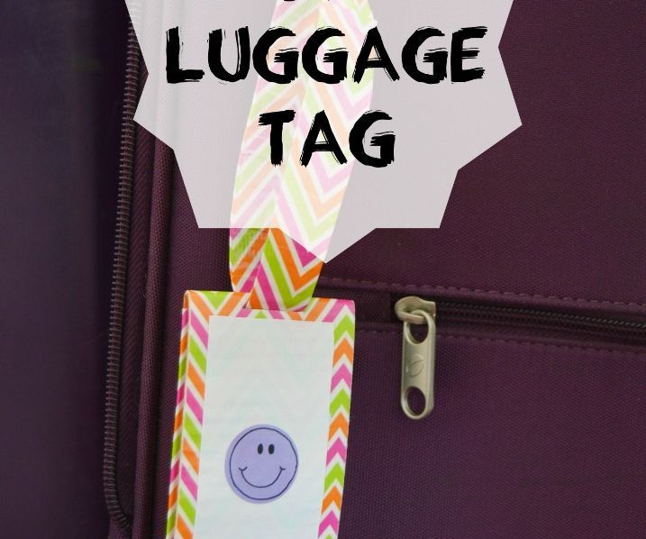 DIY Luggage Tag Using Duct Tape