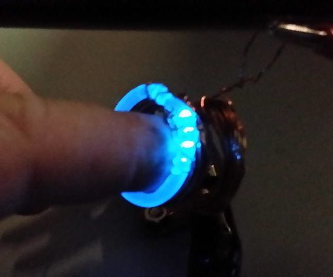 The Closeness Ring: Wireless Powered Fiber Optic Ring