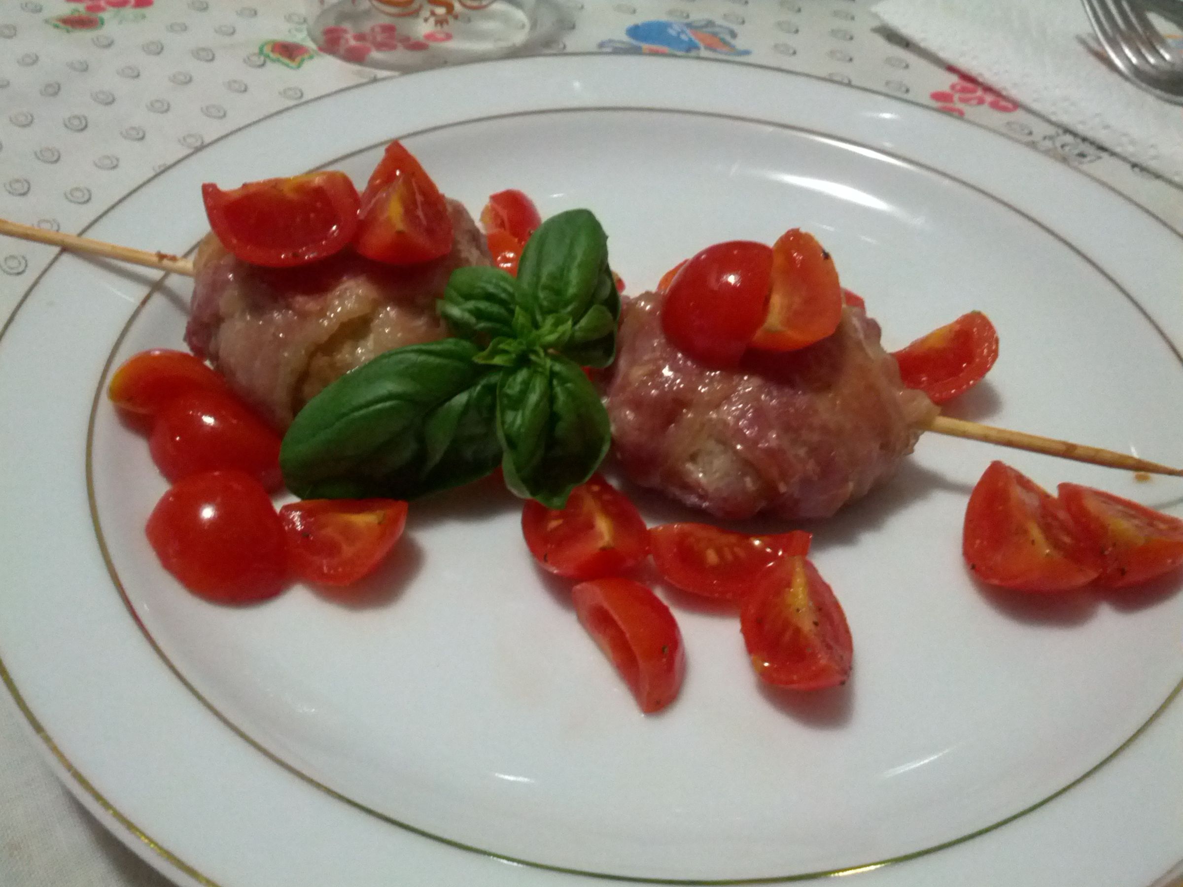 Skewers Stuffed Mushrooms Wrapped in Bacon