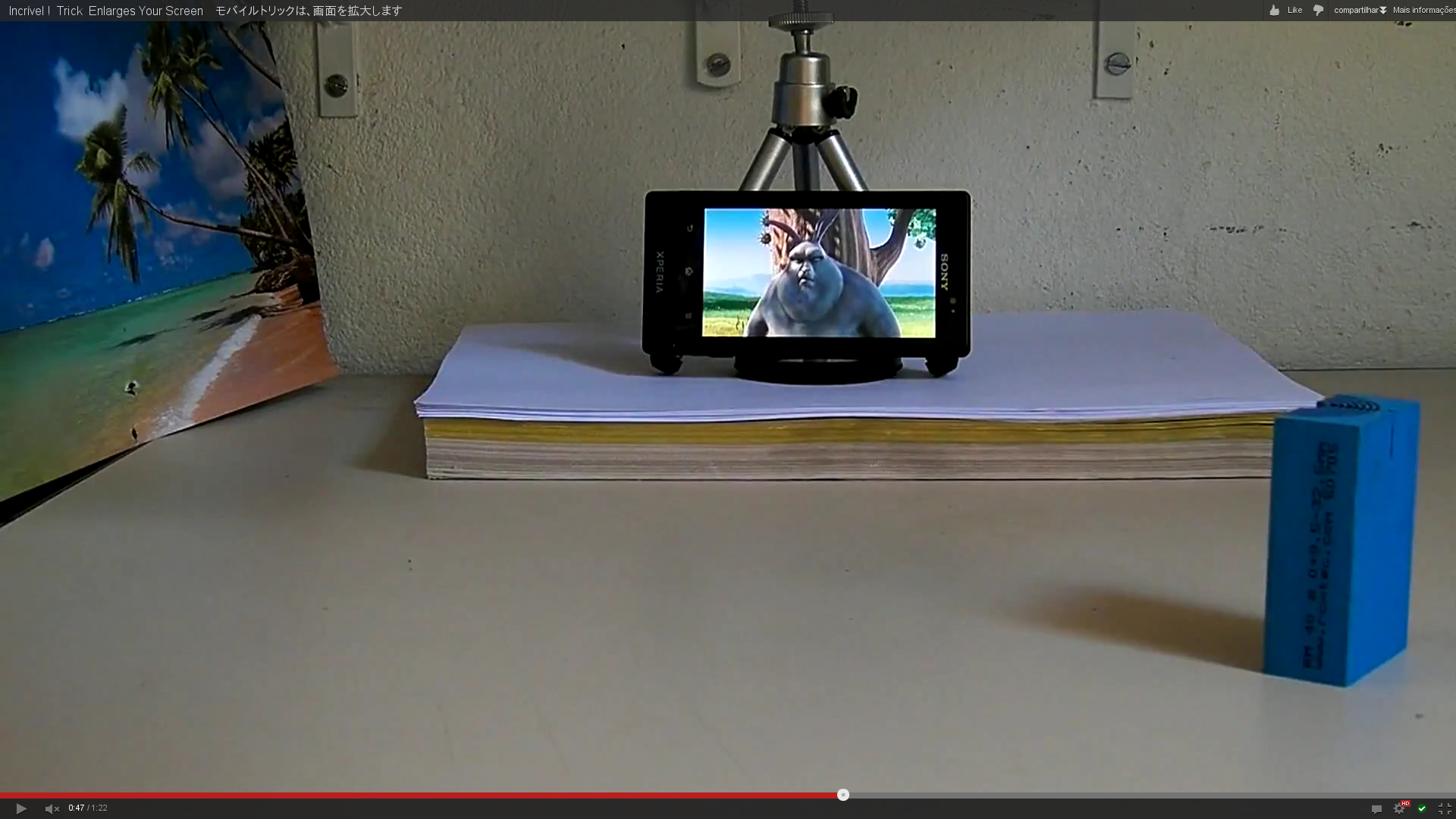 Cell Phone Trick Enlarges Your Screen