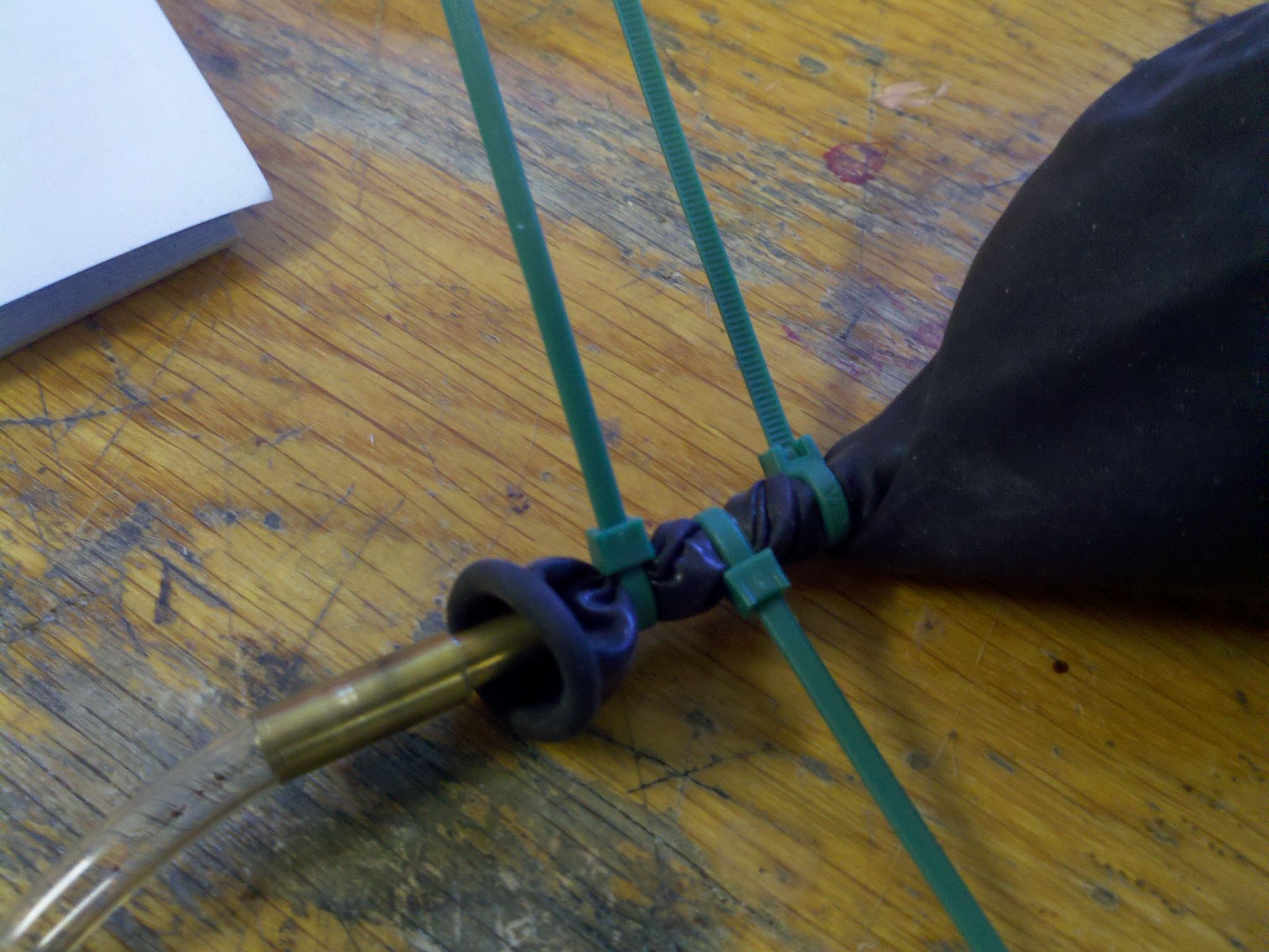 Universal Gripper Syringe Powered 7 Steps (with Pictures