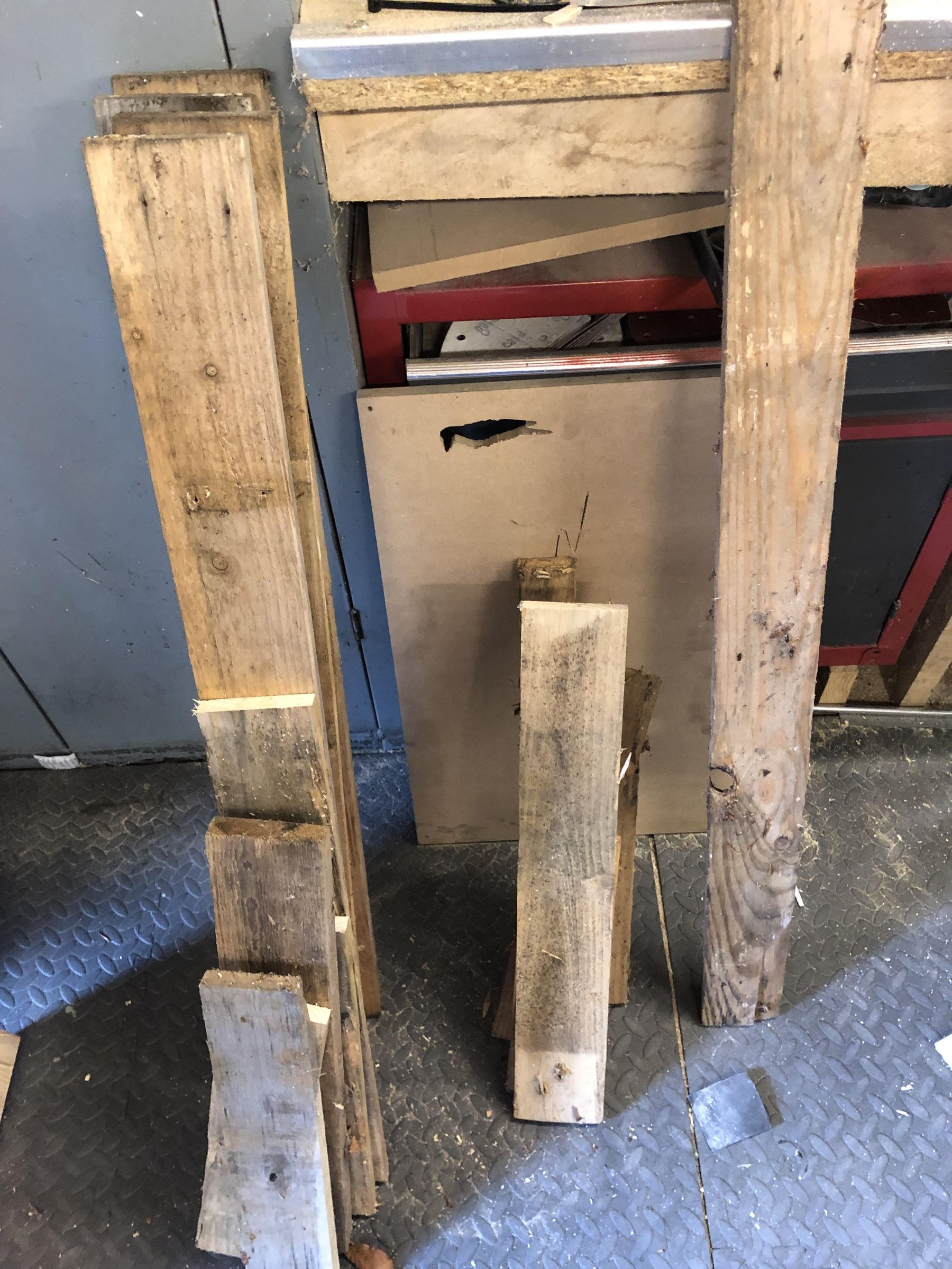 Scaffolding Board and Pallet Wood Rustic Shoe Rack in a Day 3 Steps