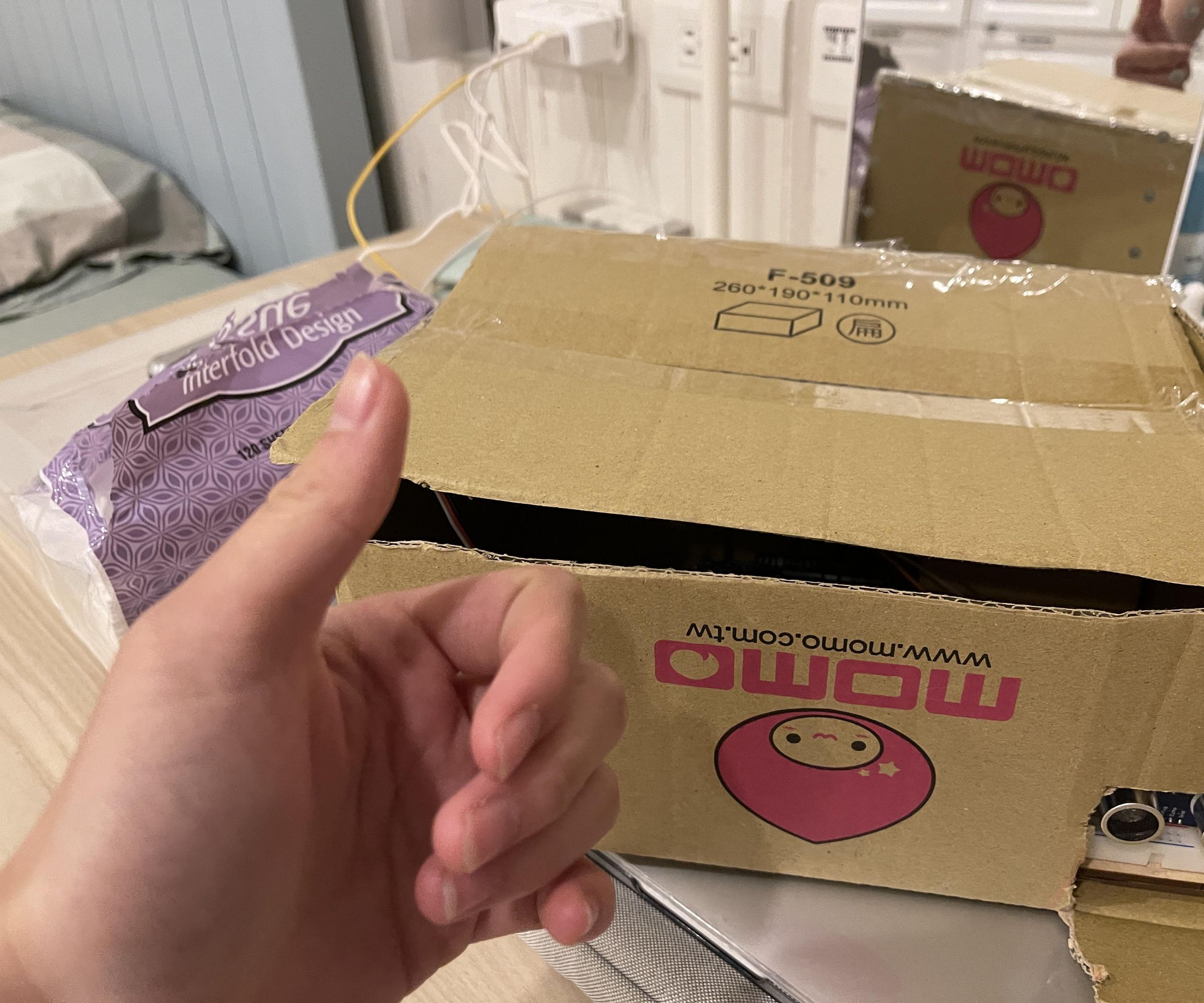 Tissue Box 2.0 Automatic Opener