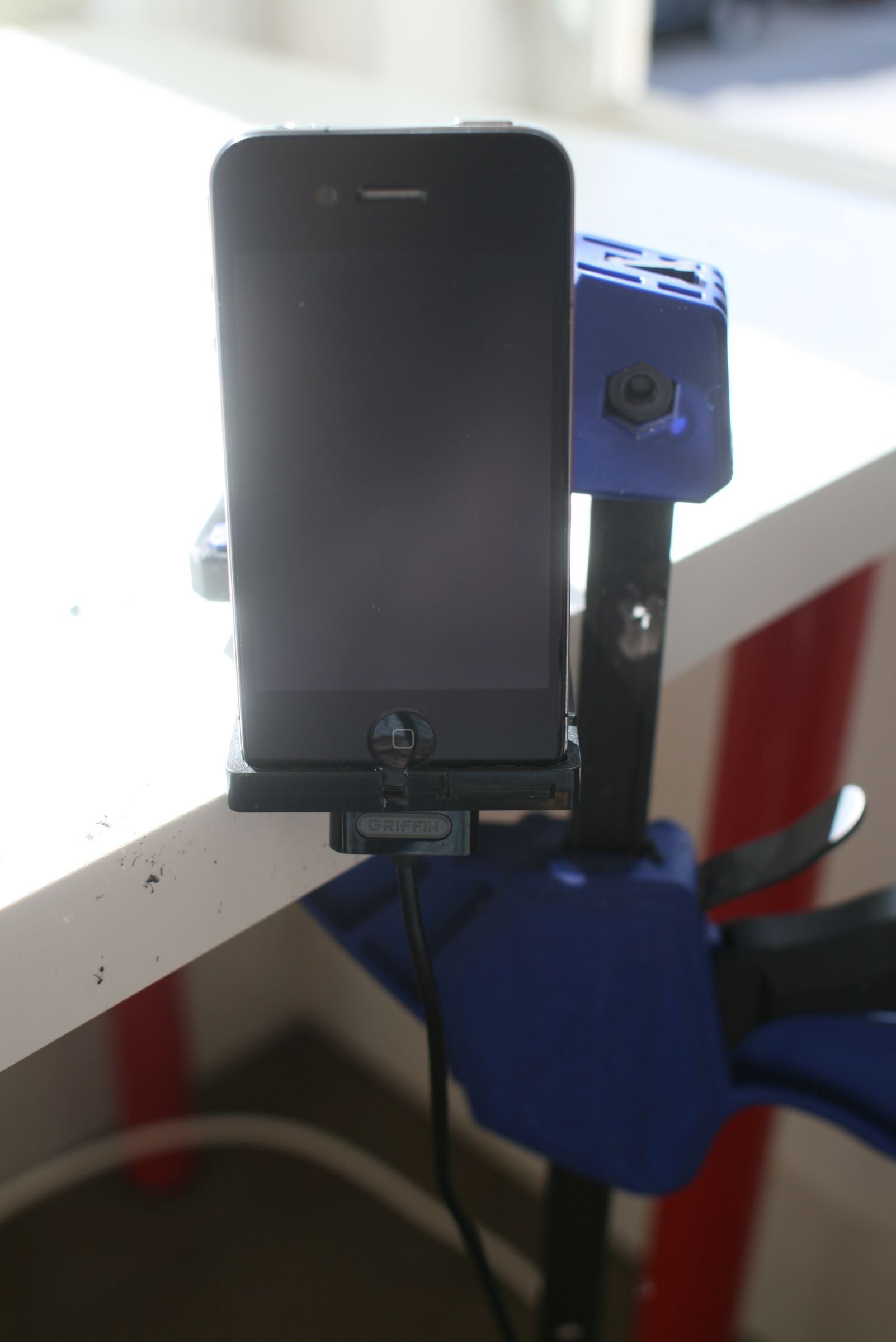 Car Audio Cassette Deck IPhone Stand 7 Steps Instructables