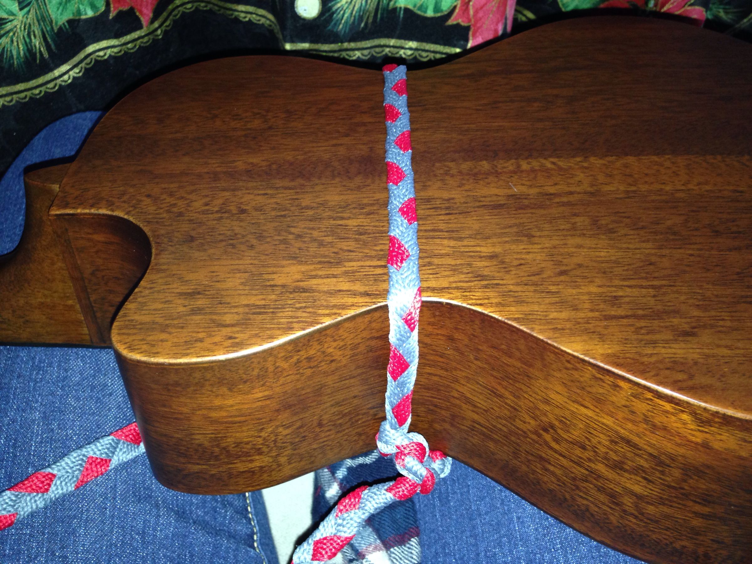 DIY NoDrill Braided Ukulele Strap 8 Steps Instructables