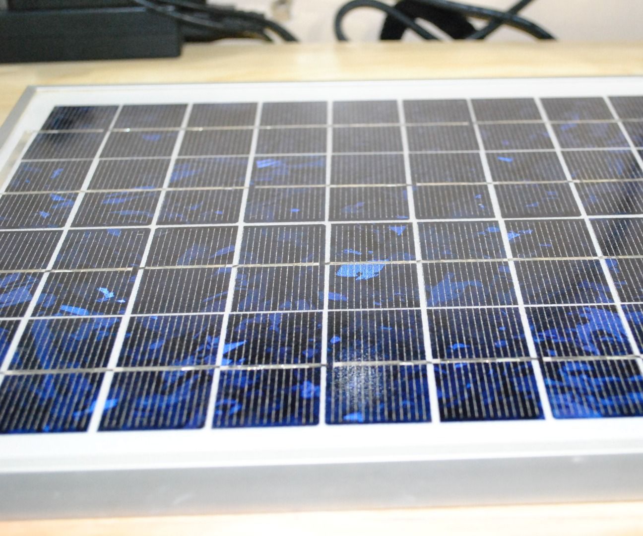 Battery Less Powerful Solar Charger
