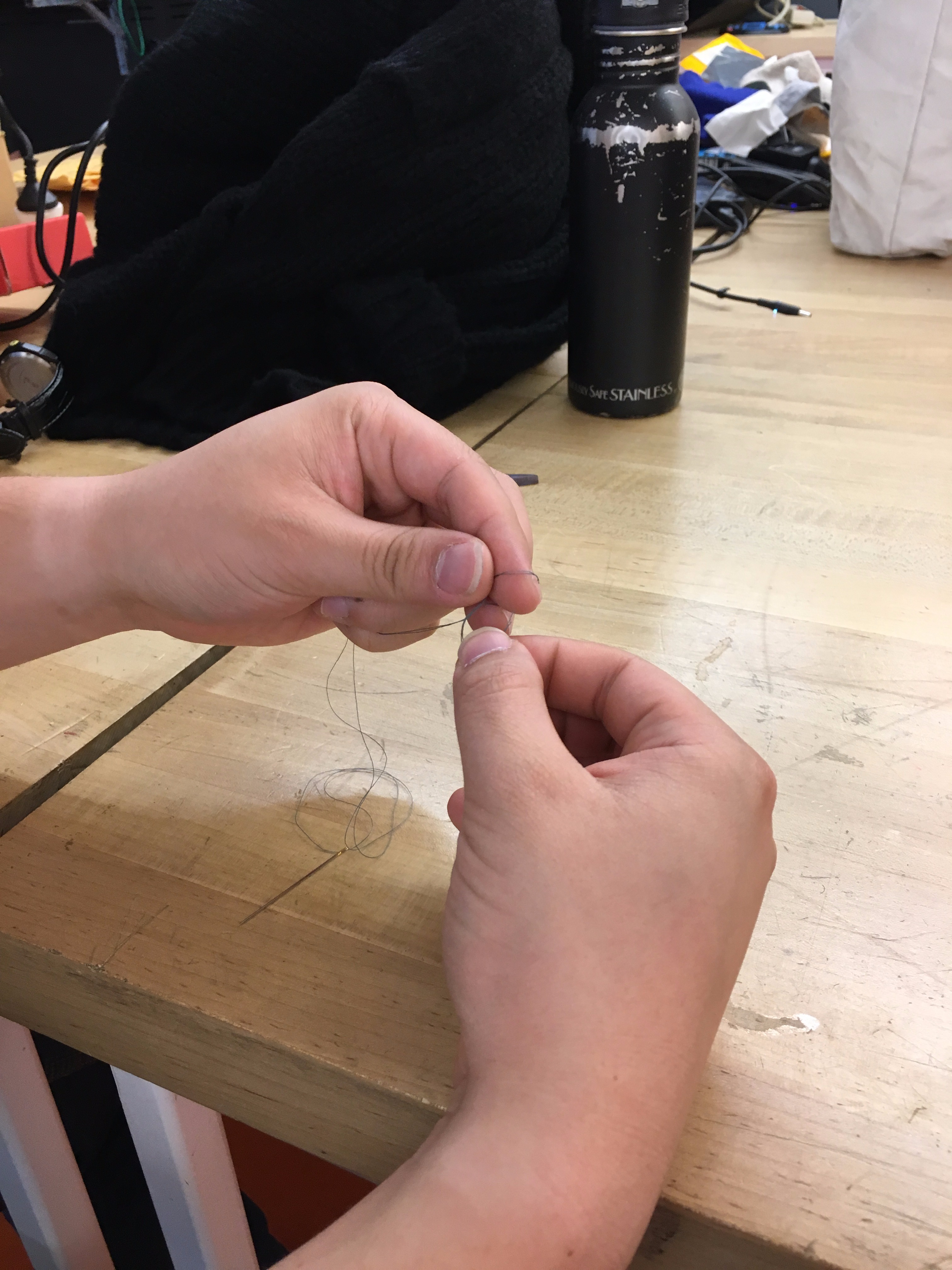 Double Thread Knot Sewing 4 Steps (with Pictures) Instructables