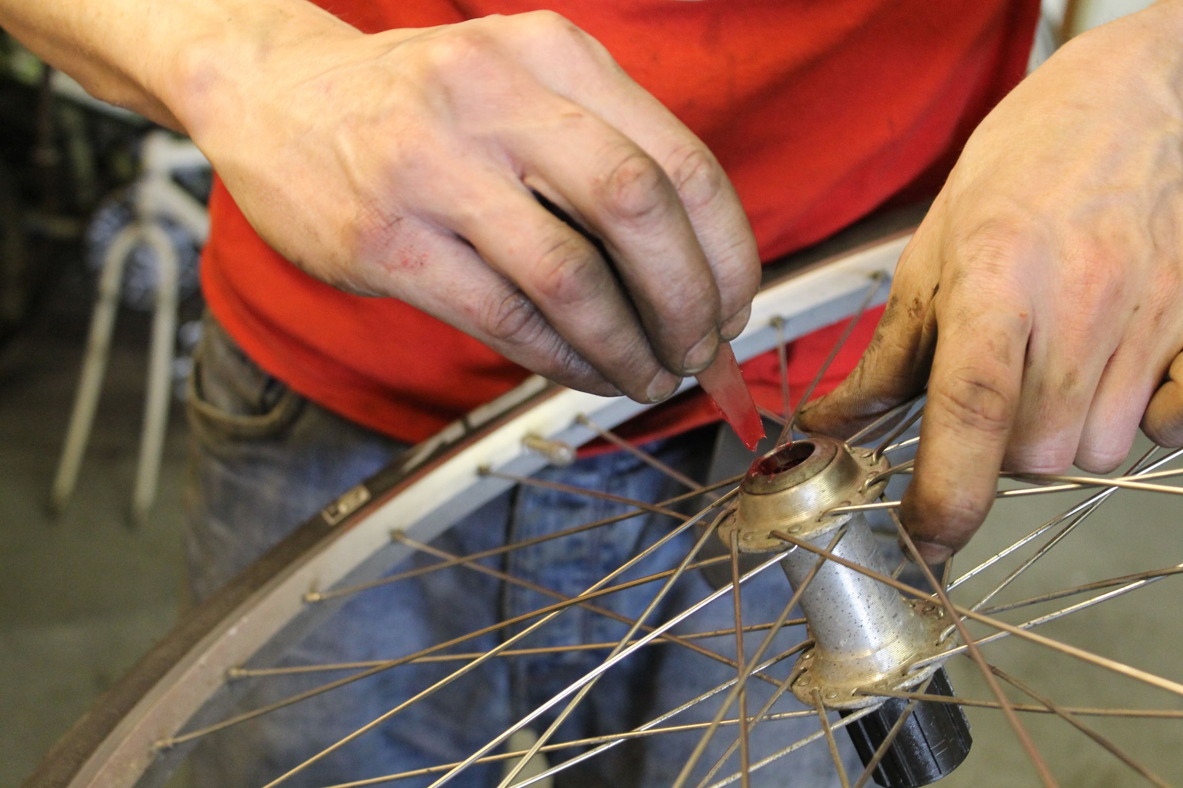 Replacing a Freehub Body on a Rear Bicycle Wheel. 9 Steps Instructables