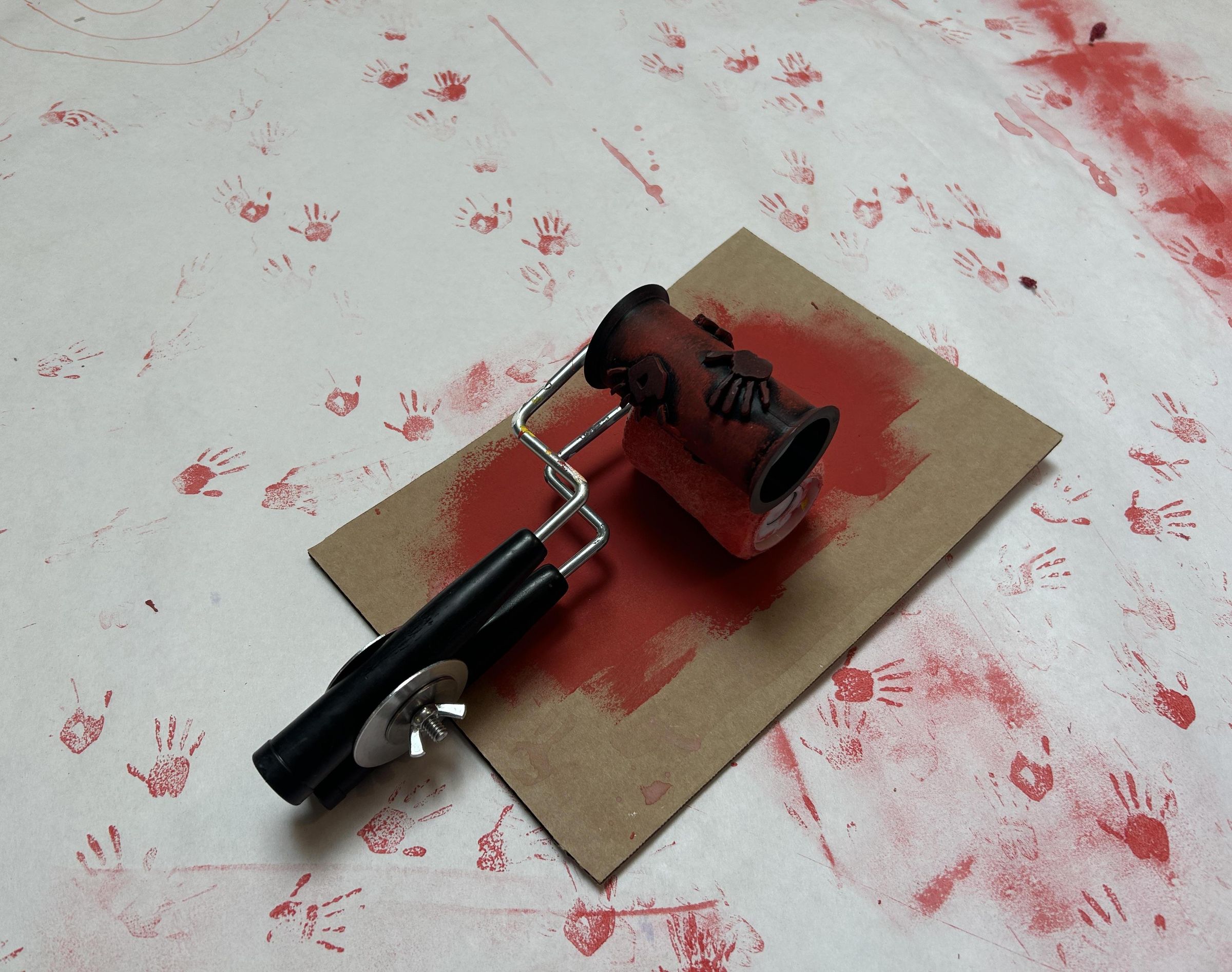 Infinity Stamp: 3D Printed Auto-inking Patterned Stamp Roller