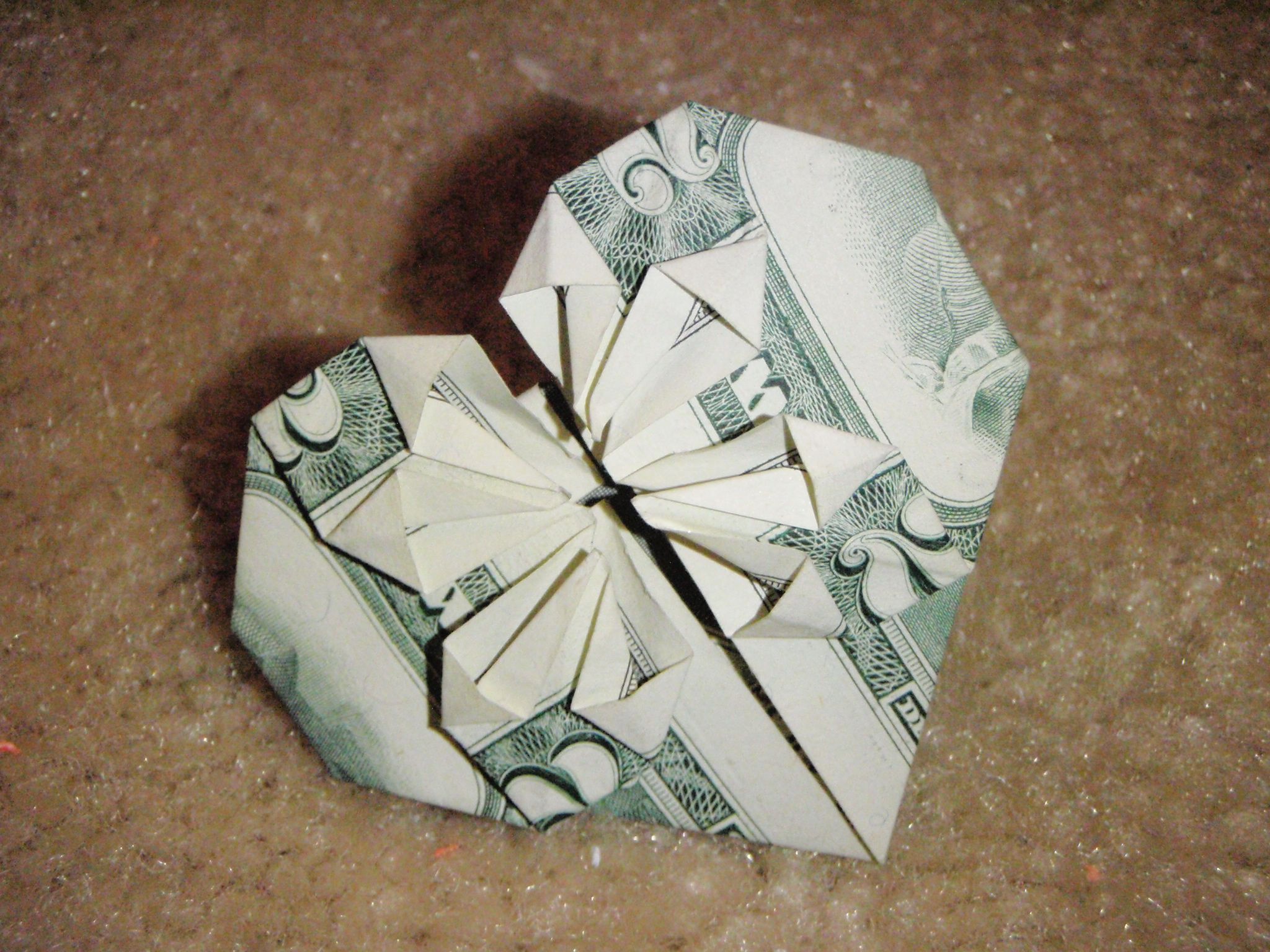 dollar-bill-origami-heart-8-steps-with-pictures-instructables