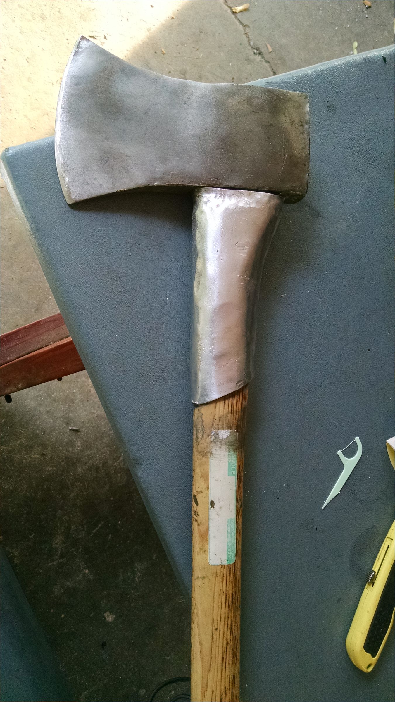 Axe handle protector