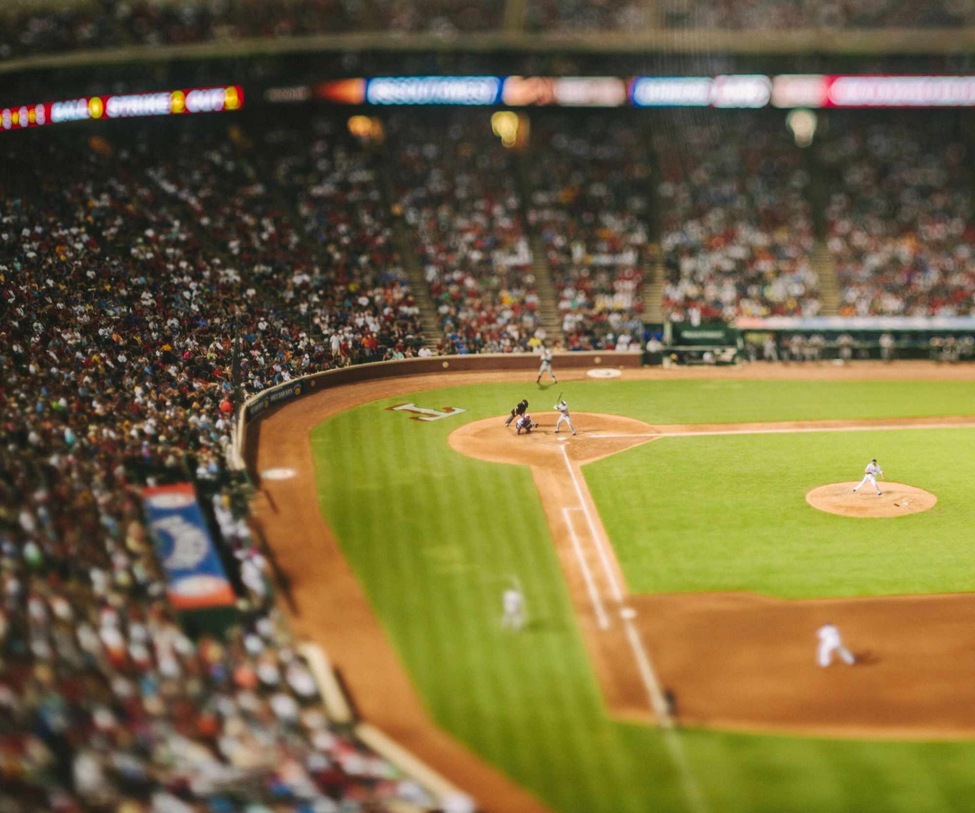 The Homemade Tilt-Shift Lens