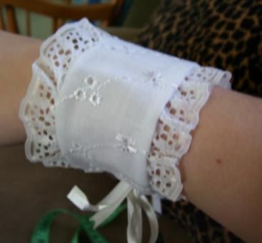Sew a Lace Bracelet
