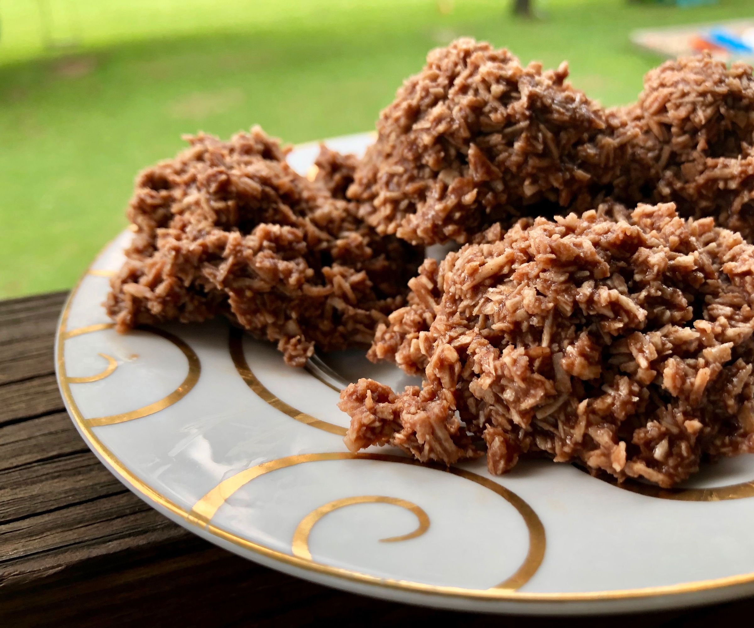 No Bake Chocolate Peanut Butter Cookies