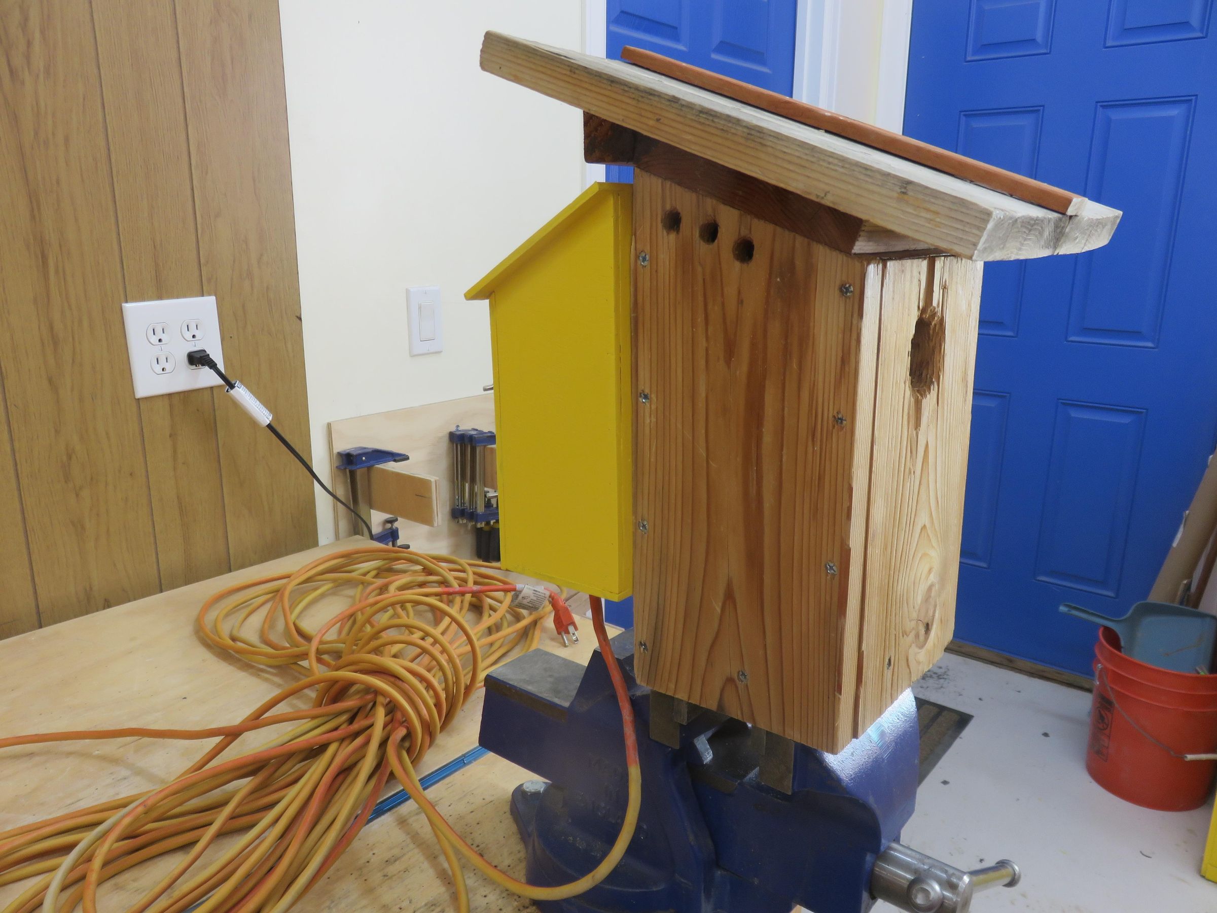 Add Camera and Lights to a Bluebird Nesting Box 7 Steps Instructables