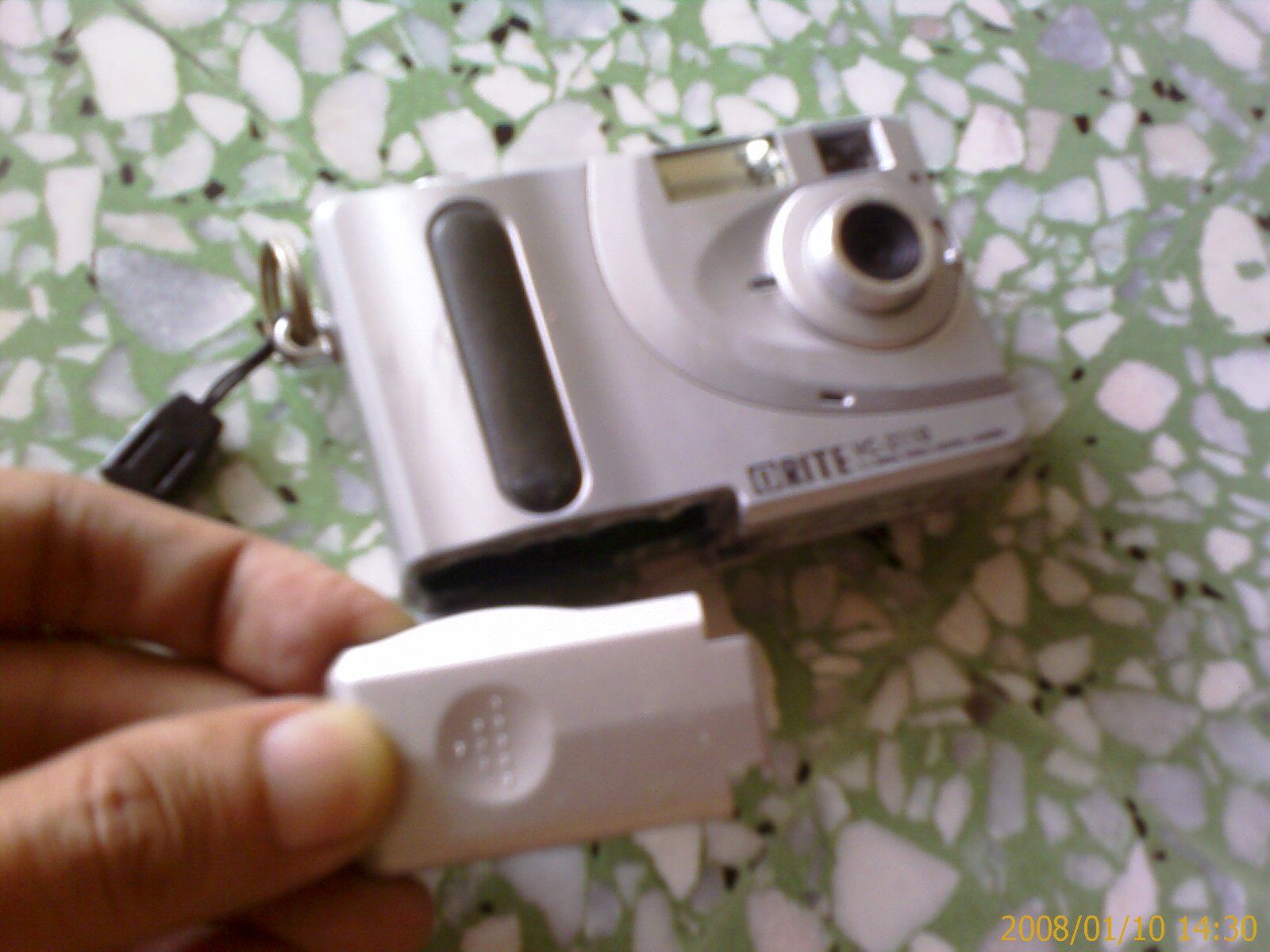 Repairing Camera Battery Cover