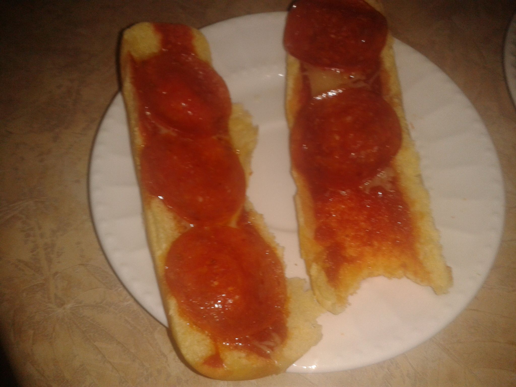Fast Pizza Out of Hot Dog Bread