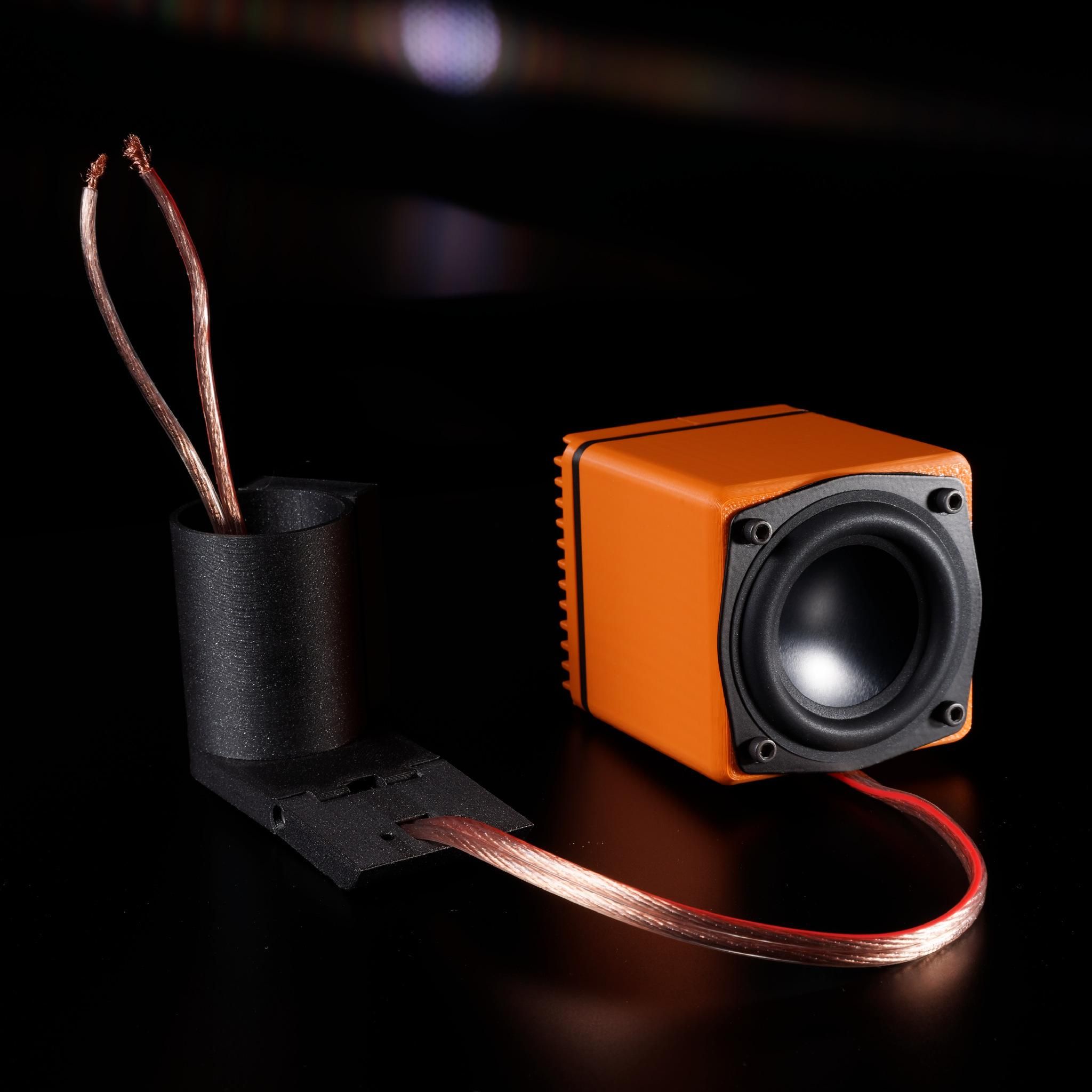 PCUBE Speaker System 8 Steps (with Pictures) Instructables