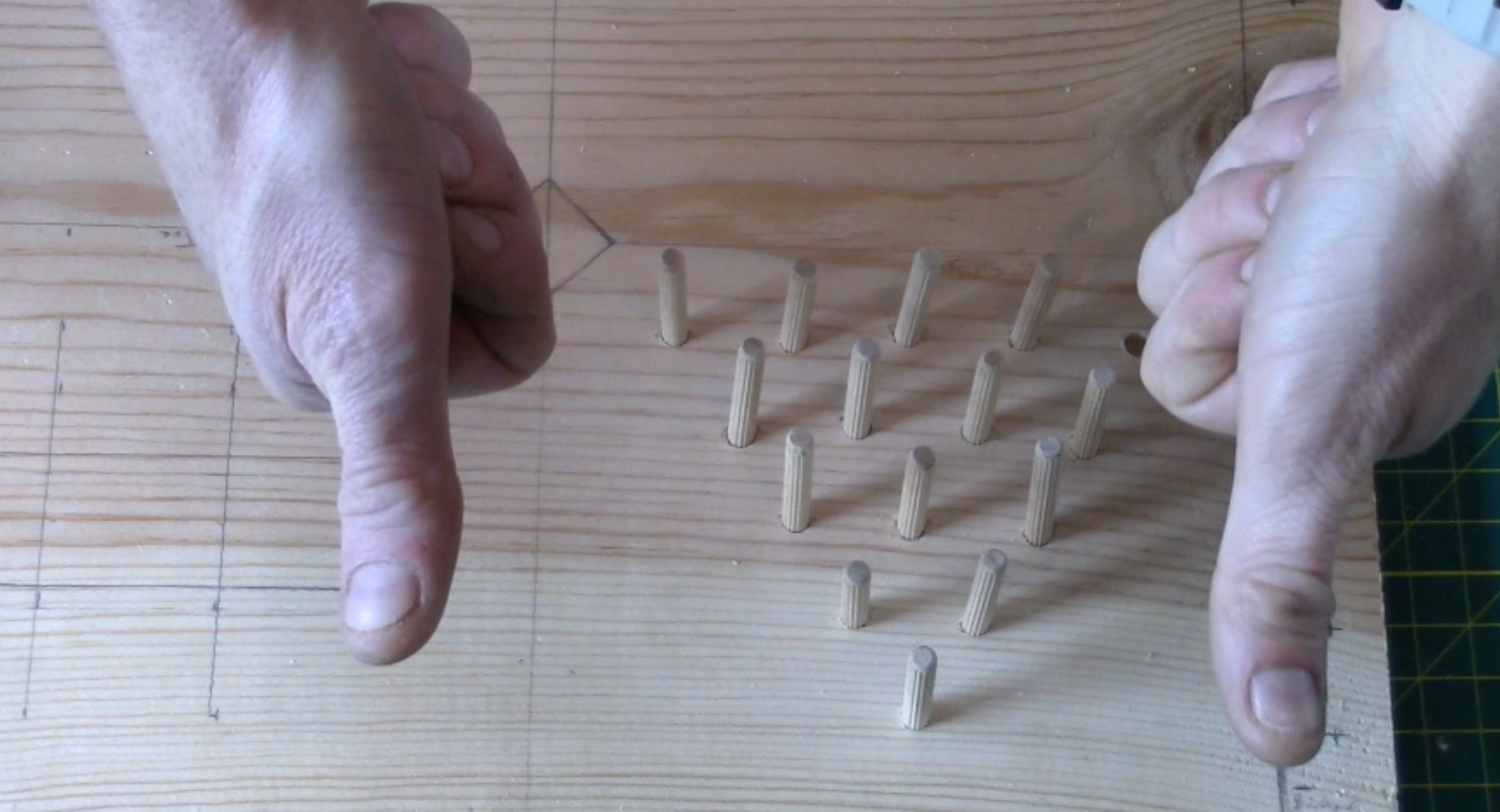 Peg Solitaire Puzzle 3 Steps Instructables