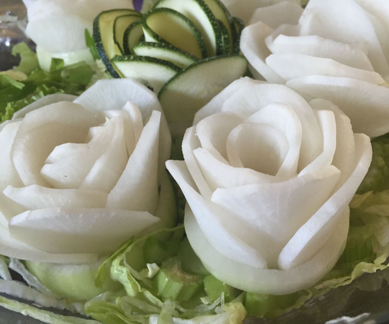Super Easy Salad Roses