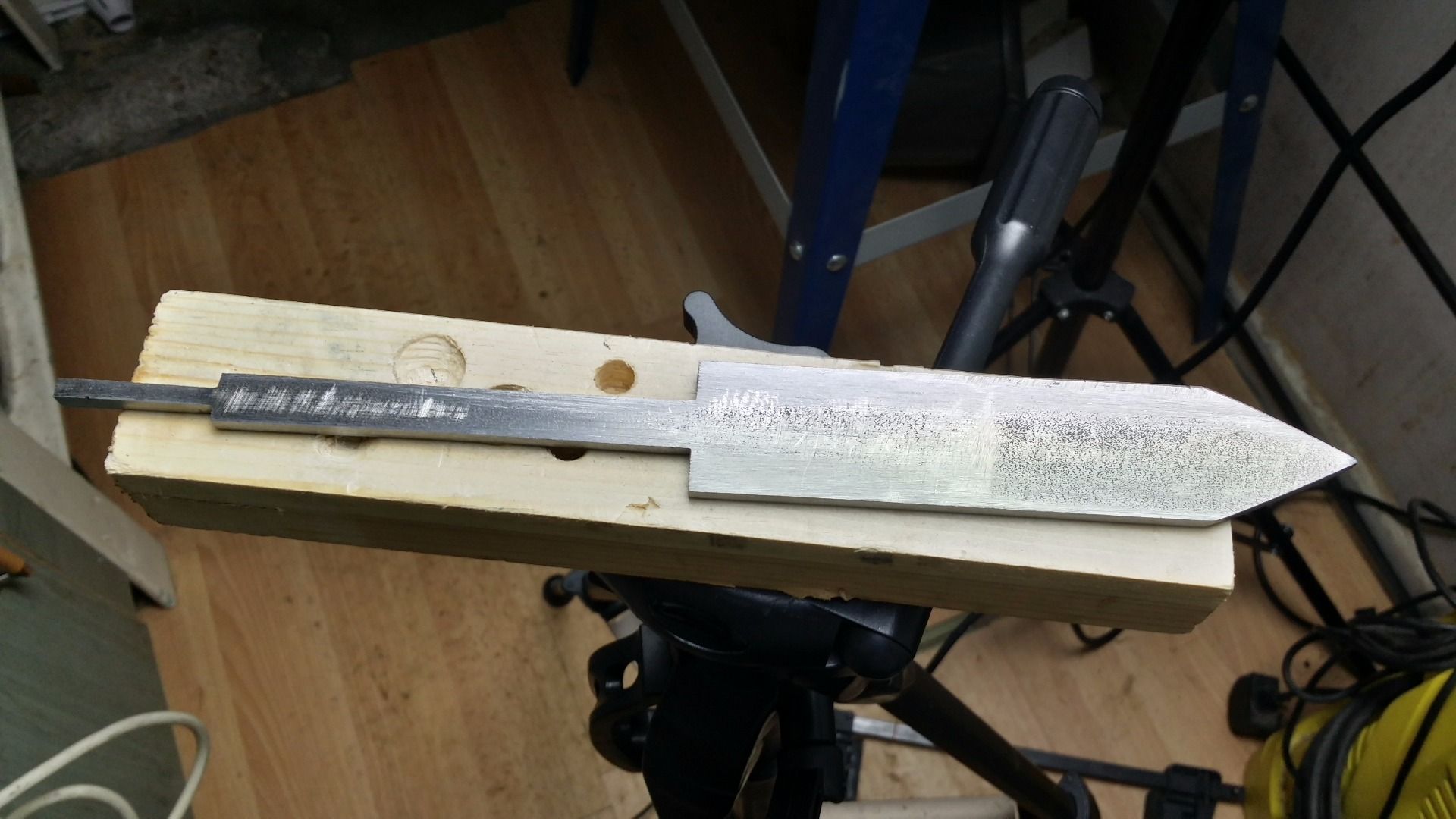 How to Make a Dagger 9 Steps (with Pictures) Instructables