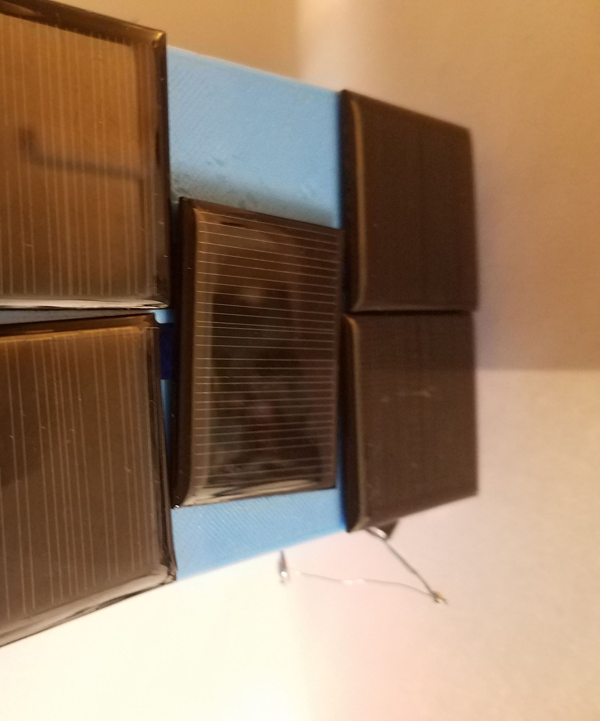 Solar Phone Charger/Lighter