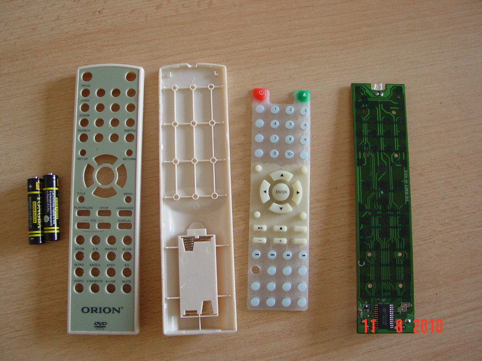 TV Remote Hack, Turn It Into a Mini Strobe Light 5 Steps Instructables