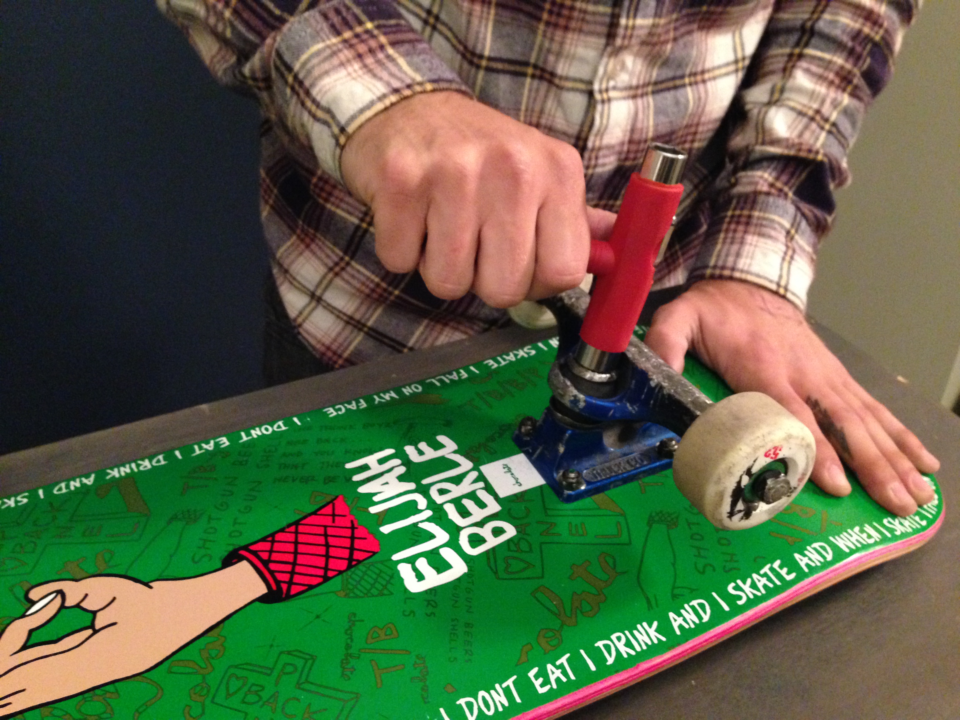 How to Put Together a Skateboard 16 Steps (with Pictures) Instructables