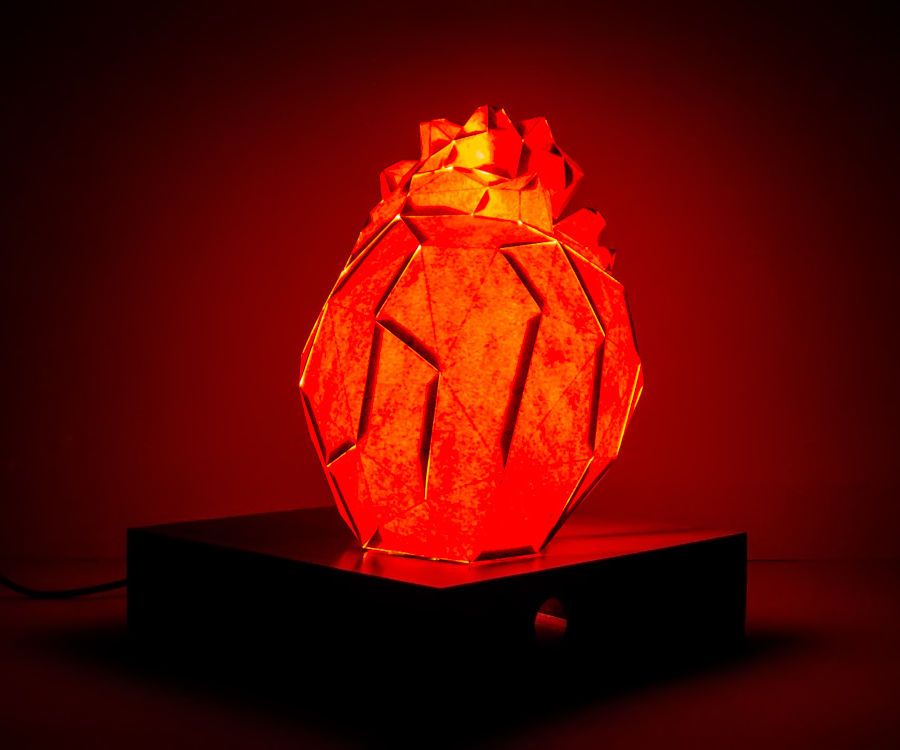 Pulse Sensing Faceted Heart Lamp