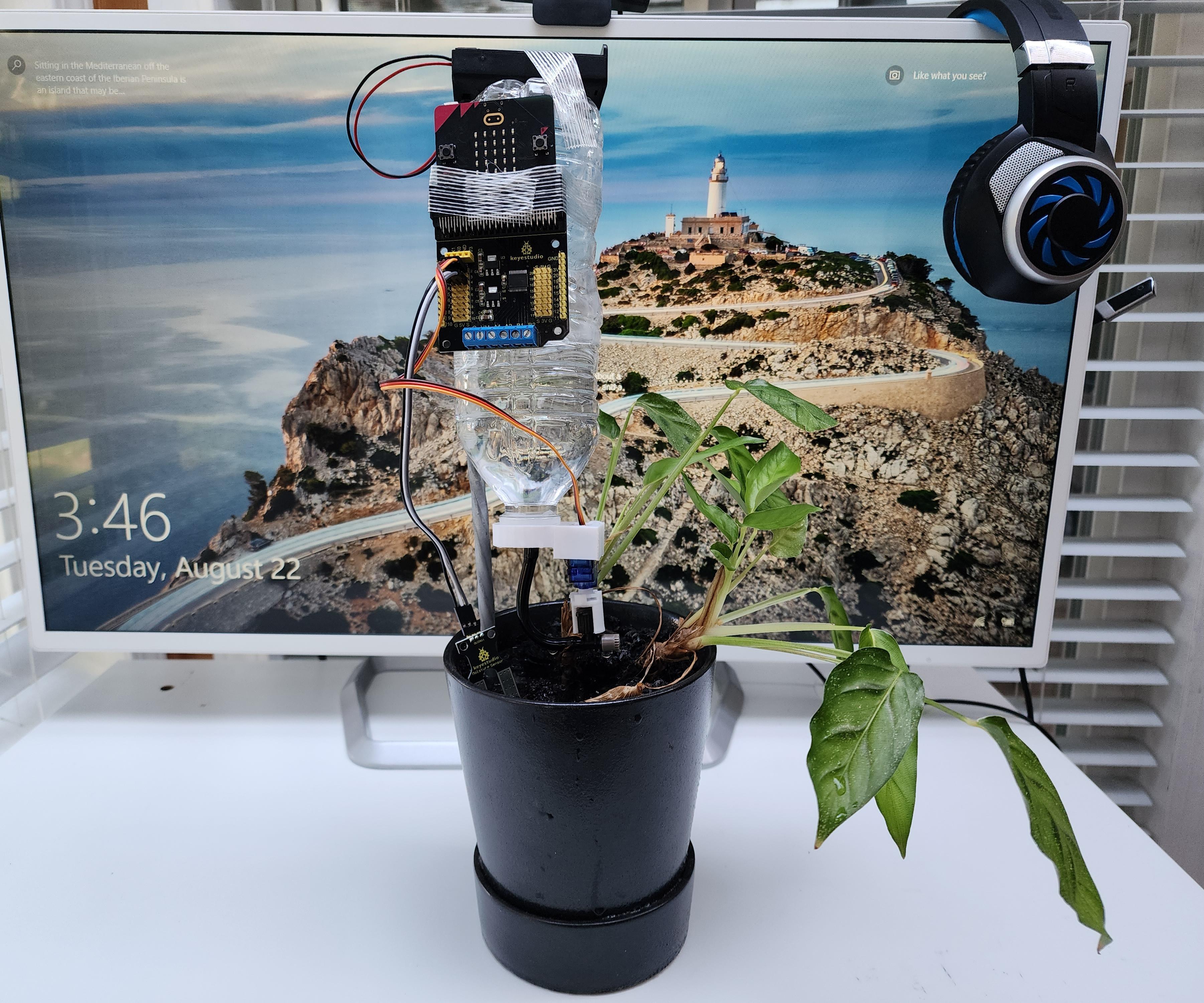 Automatic Plant Watering System Tinkercad at Sarah Turpin blog