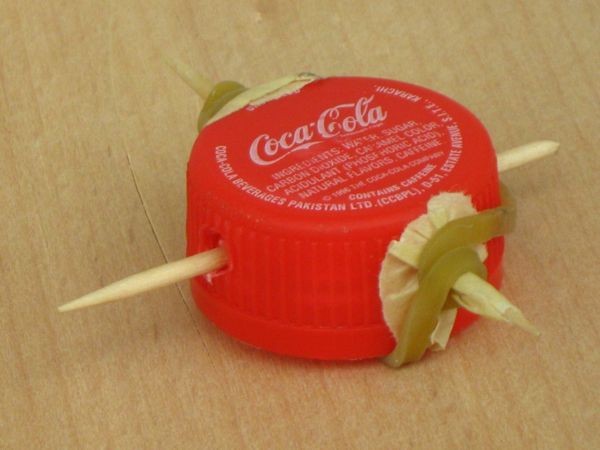 Simple Bottle Cap Crossbow