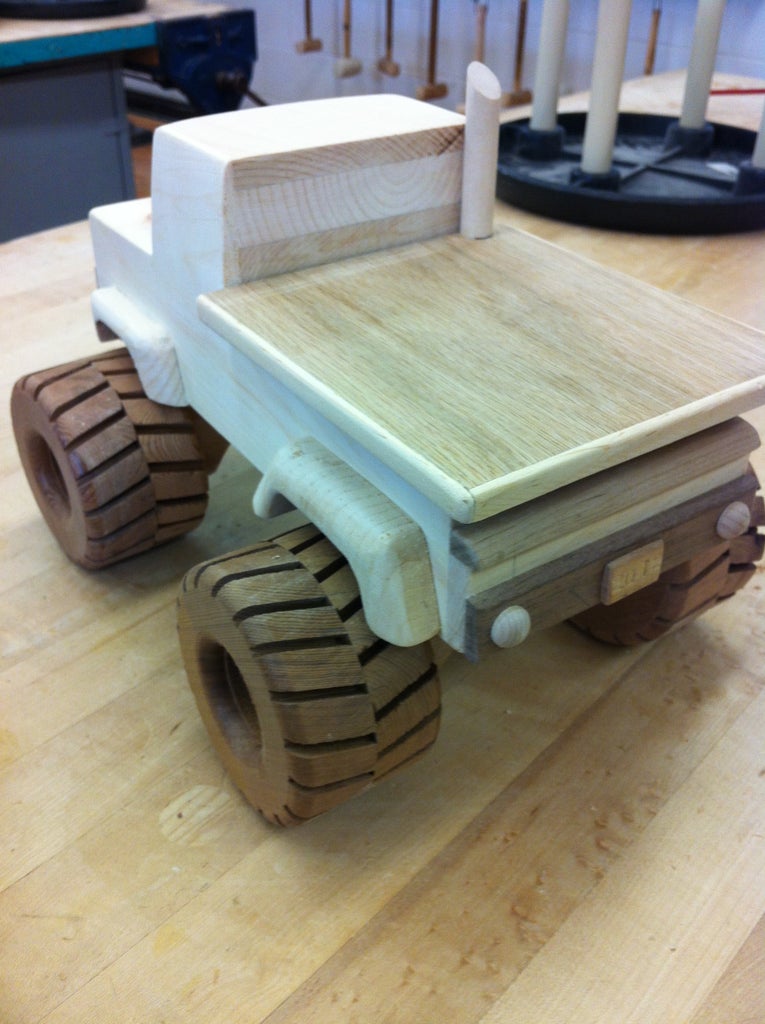 Monster Truck : 4 Steps (with Pictures) - Instructables