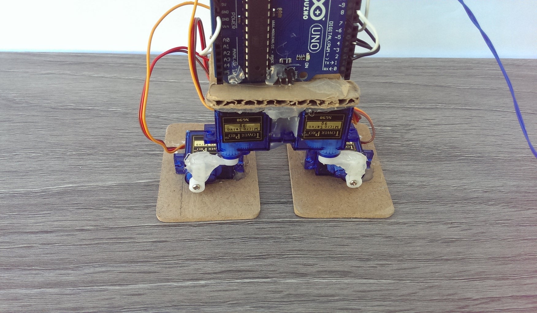 Simple Humanoid Walking and Dancing Robot (Arduino) : 9 Steps (with ...