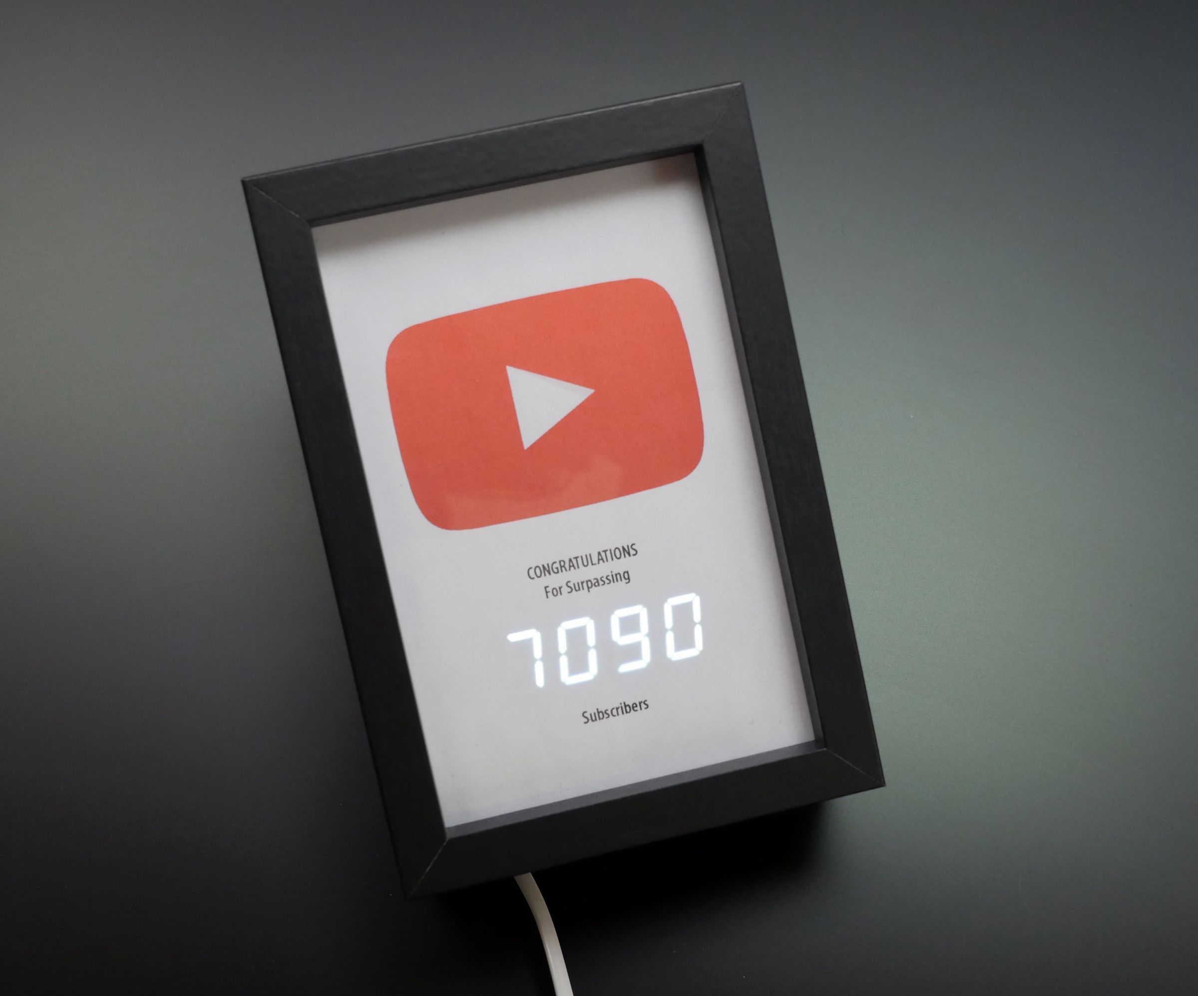 YouTube Subscriber Counter (Under 10K)