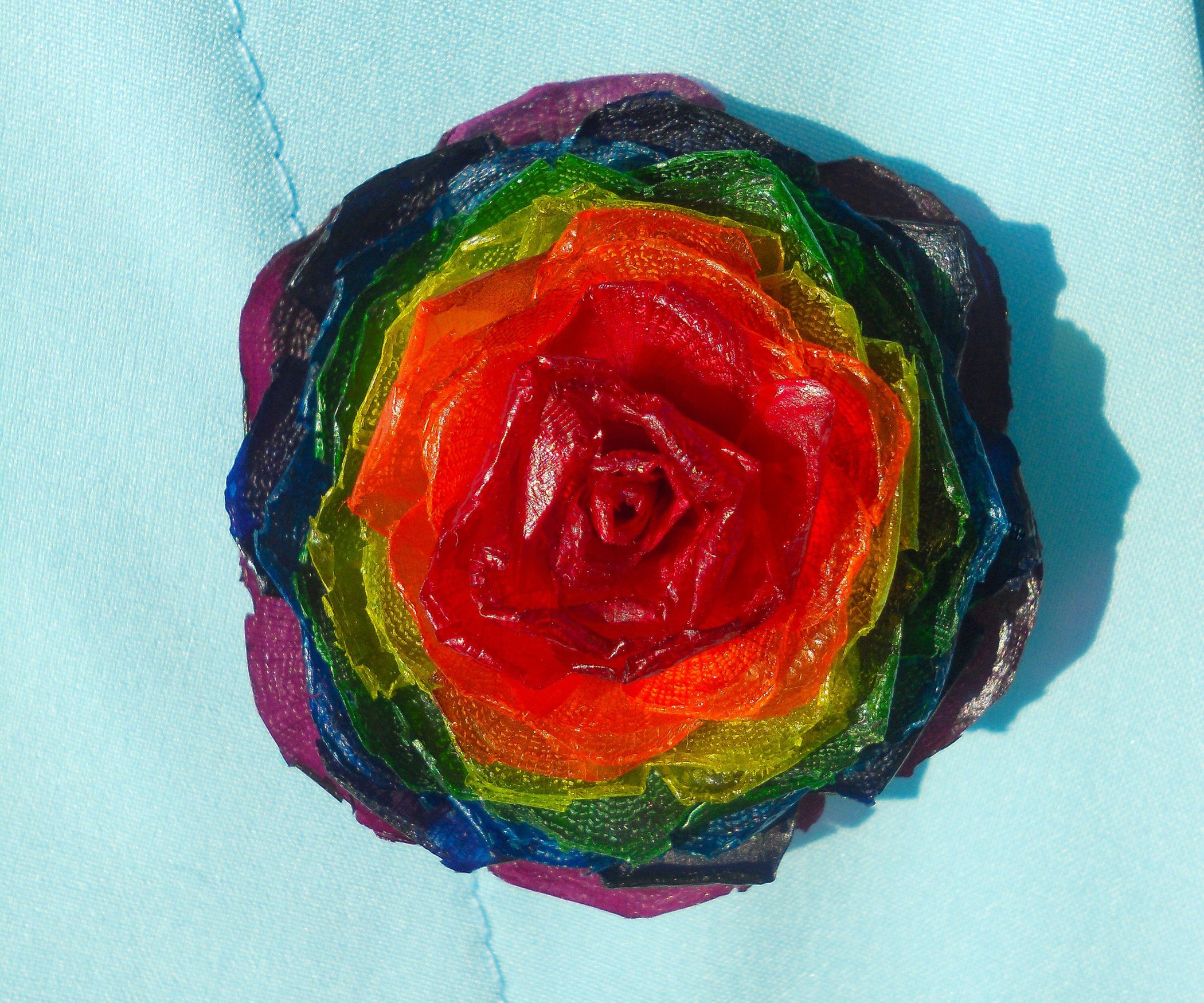 How to Make a Rainbow Flower Brooch (Poetic Bonus) 10 Steps (with