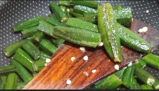 Removing Sliminess From Bhindi /okra